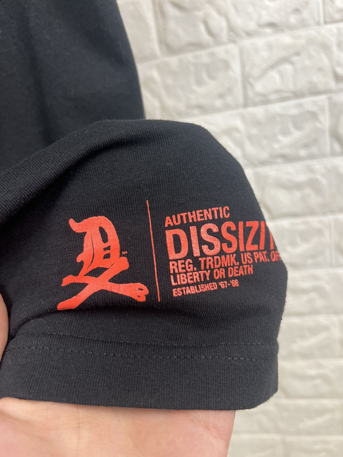 Dissizit × Rap Tees Vintage Dissizit Skull Shirt Made In USA Size US XL / EU 56 / 4 - 3 Thumbnail