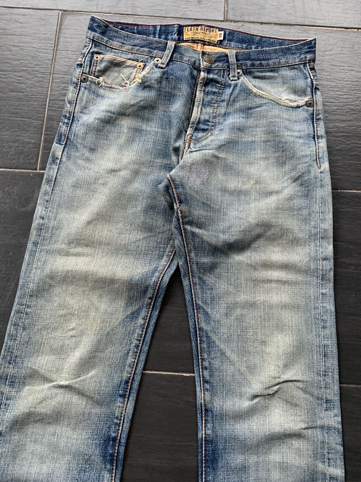 Japanese Brand Vintage Flash Report Selvedge Distressed Denim Size US 31 - 4 Thumbnail