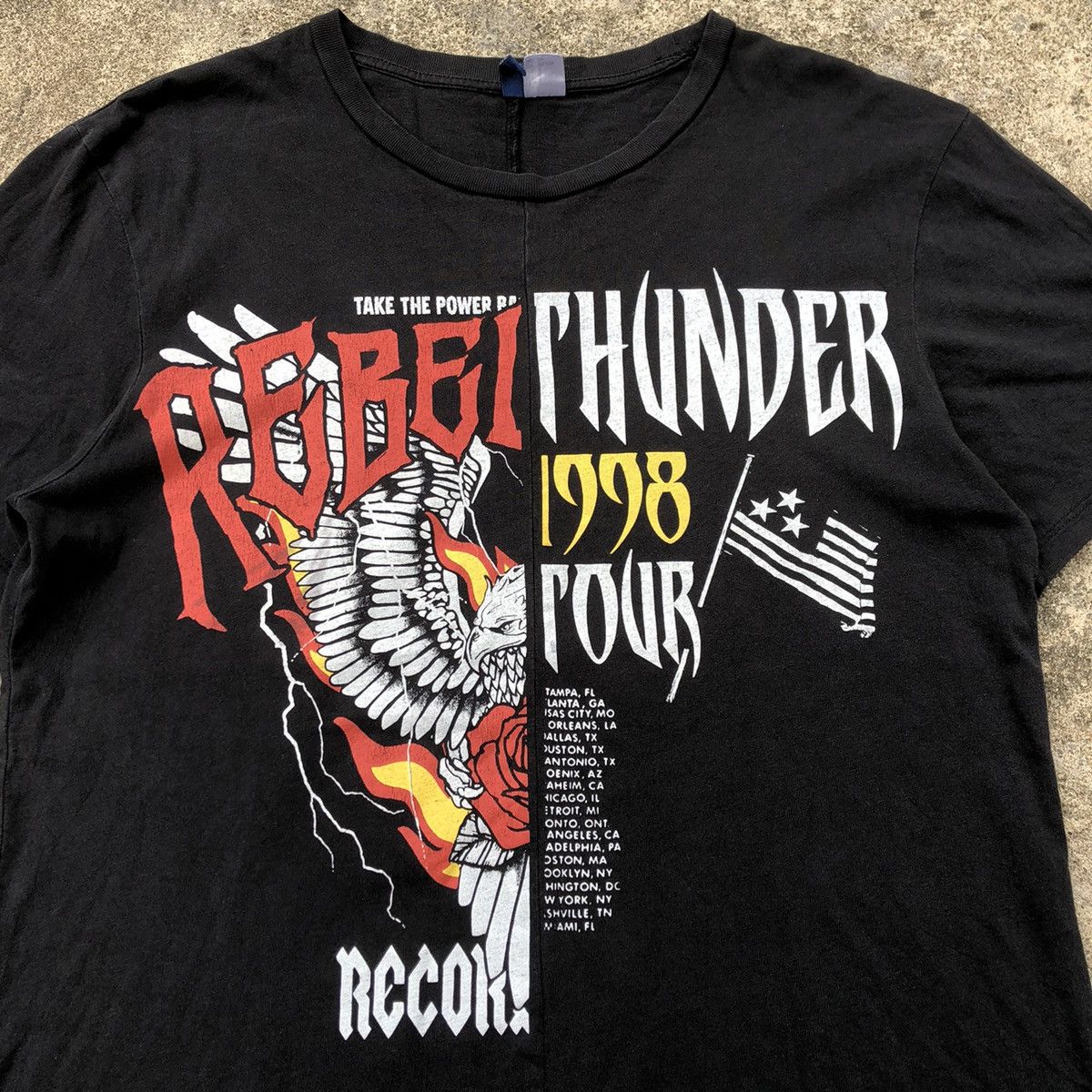 Band Tees × H&M 🔥Rare🔥Rebel Thunder By H&M Center Stitch Promo Concert Tee Size US M / EU 48-50 / 2 - 2 Thumbnail