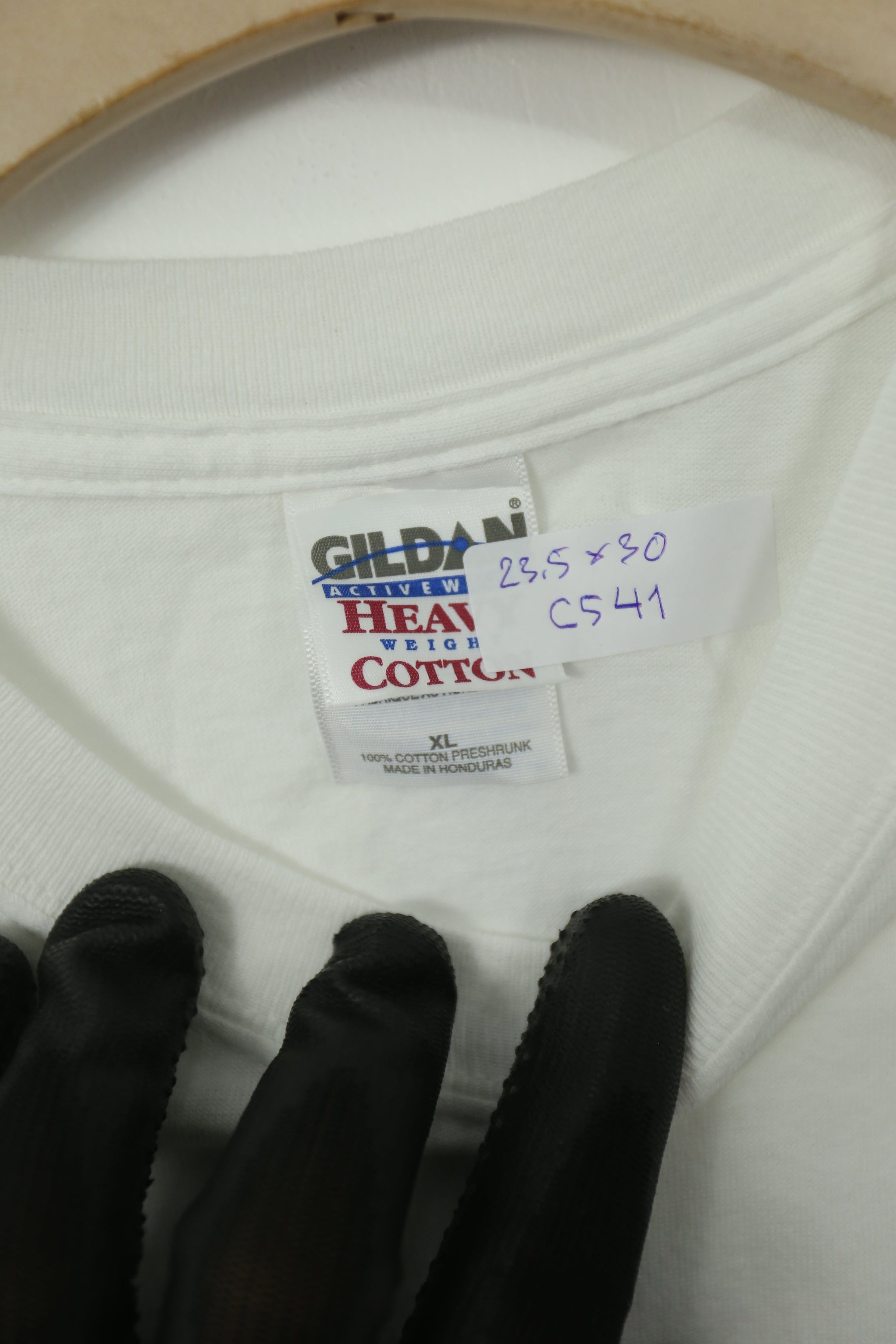 Anime × Vintage GTMC541 Vintage 2002 Japan Anime Full Metal Panic tees (XL) Size US XL / EU 56 / 4 - 6 Thumbnail