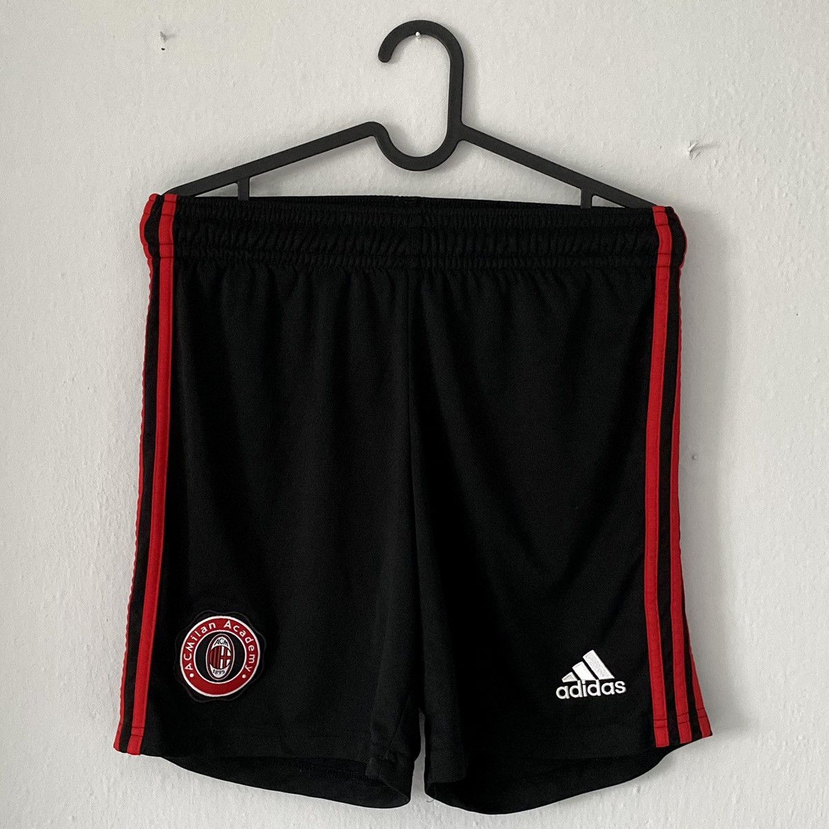 Adidas × Vintage 2011 2012 AC Milan Academy Adidas Vintage Soccer Shorts Kit Size US 32 / EU 48 - 2 Thumbnail