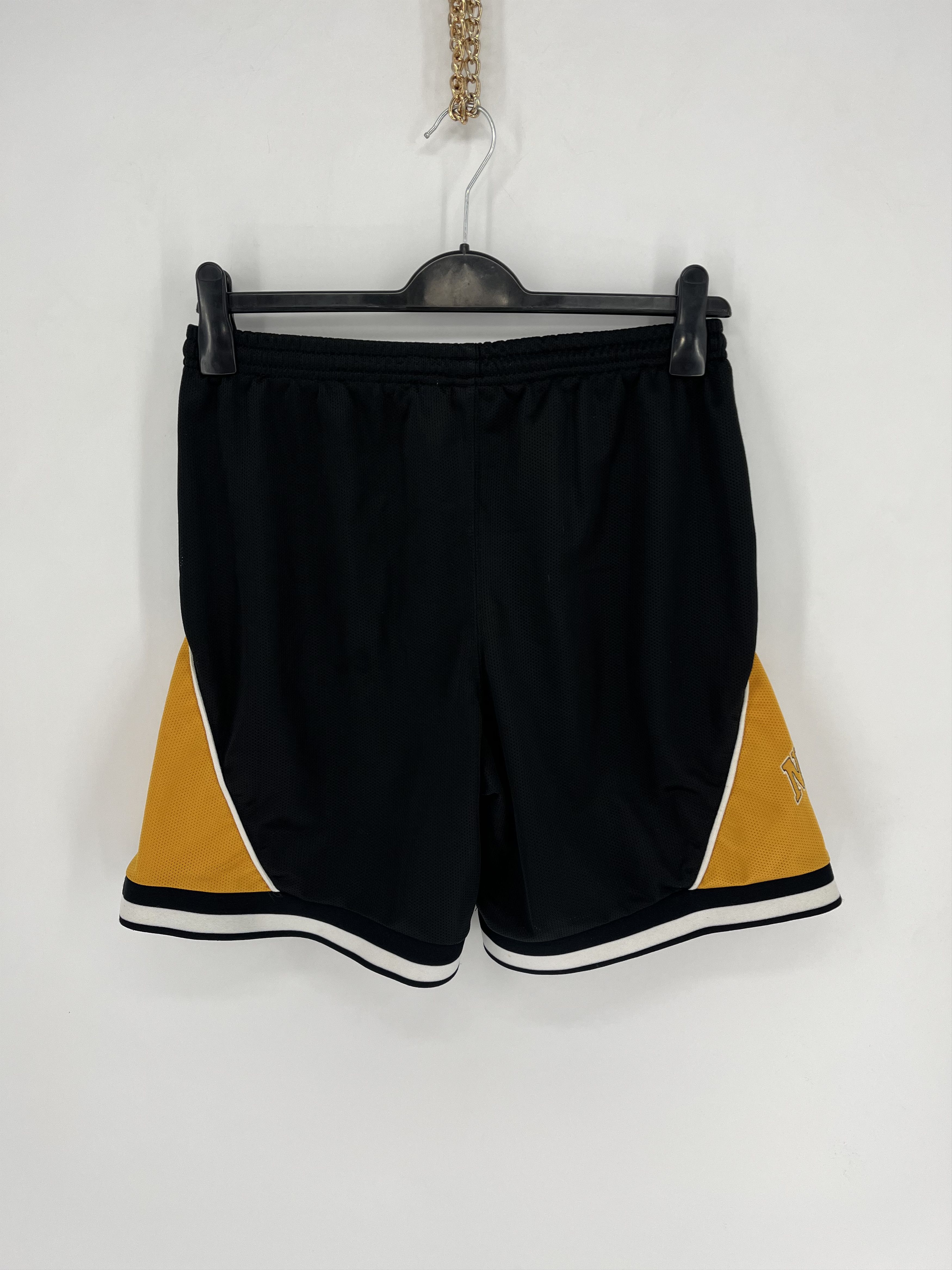 NBA × Nike × Vintage 90s Vintage Nike Black Nylon Mini Swoosh Shorts Travis Style Size US 30 / EU 46 - 7 Thumbnail