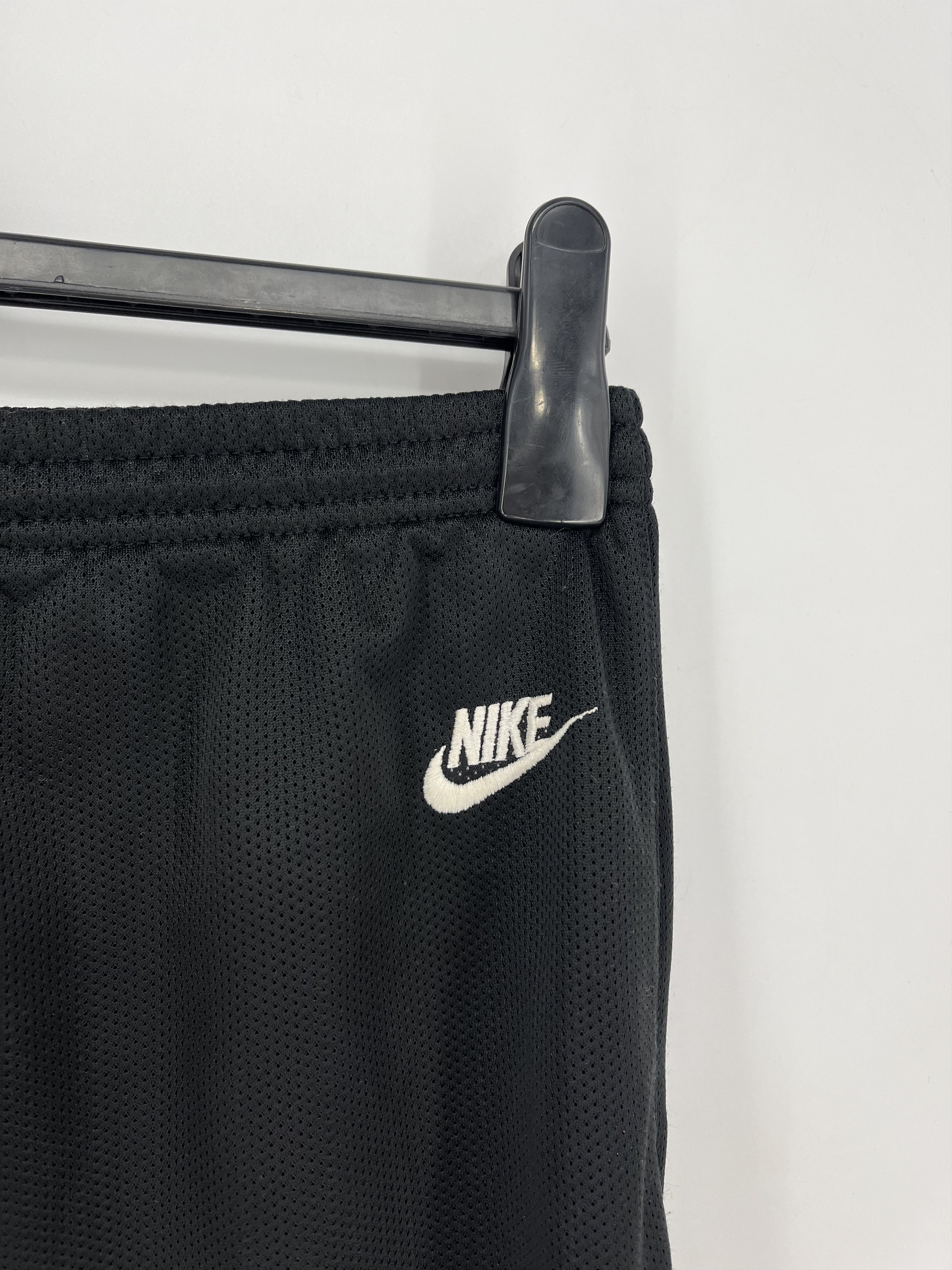 NBA × Nike × Vintage 90s Vintage Nike Black Nylon Mini Swoosh Shorts Travis Style Size US 30 / EU 46 - 4 Thumbnail