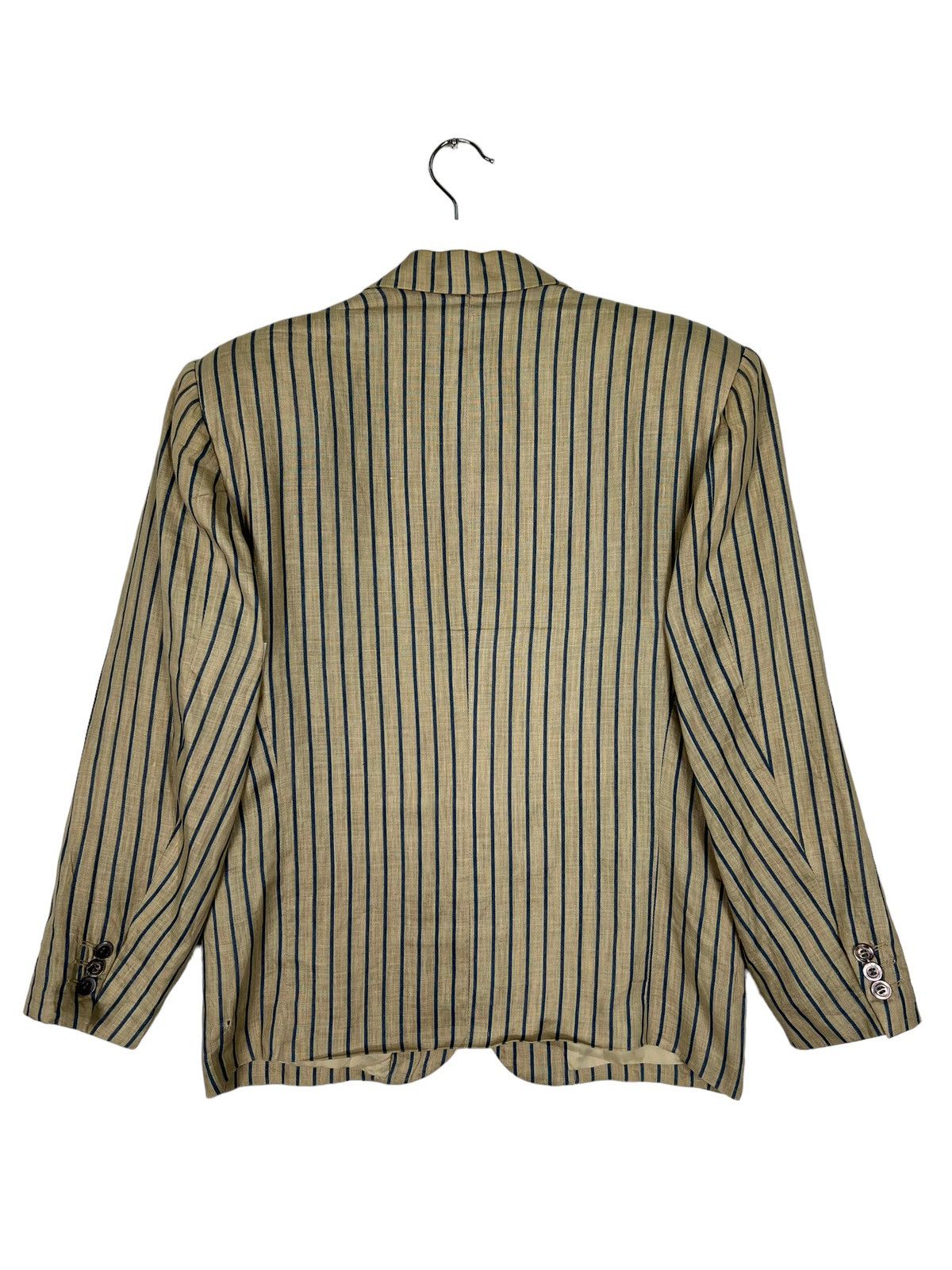 Salvatore Ferragamo 💥 1970s SALVATORE FERRAGAMO STRIPE BLAZER MADE IN ITALY Size US M / EU 48-50 / 2 - 8 Thumbnail