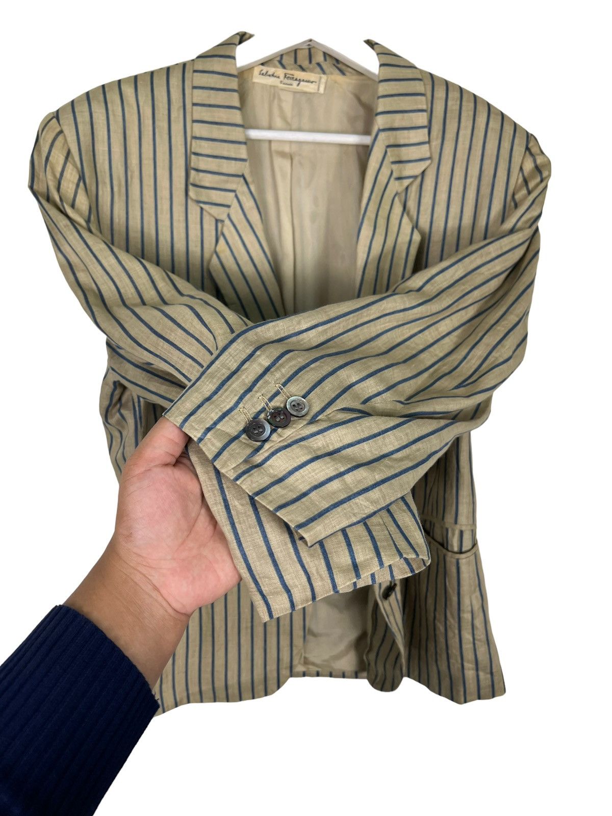 Salvatore Ferragamo 💥 1970s SALVATORE FERRAGAMO STRIPE BLAZER MADE IN ITALY Size US M / EU 48-50 / 2 - 9 Thumbnail