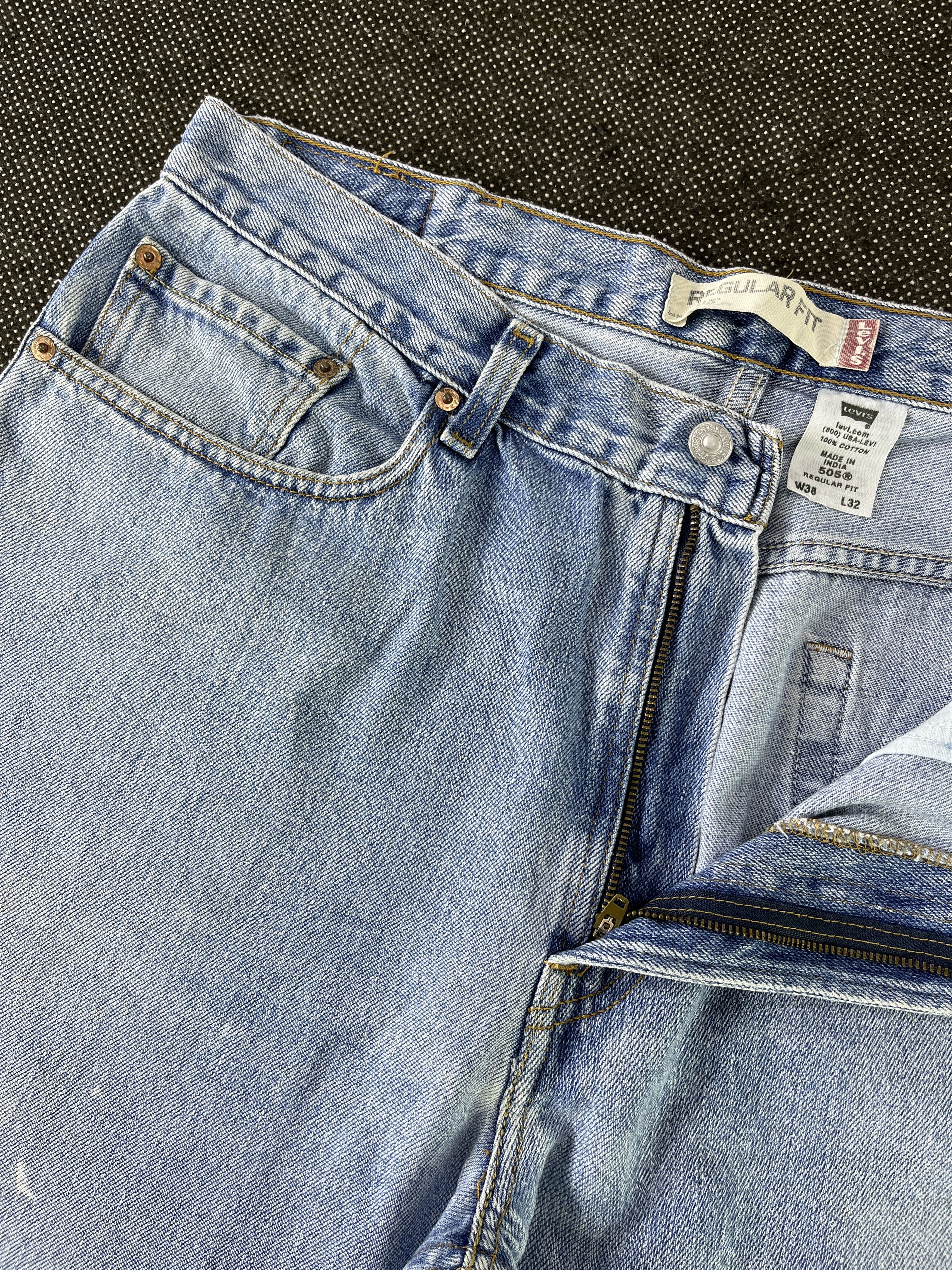 Levi's Vintage Levis 505 Stone Wash Jeans - J367 Size US 39 - 6 Thumbnail