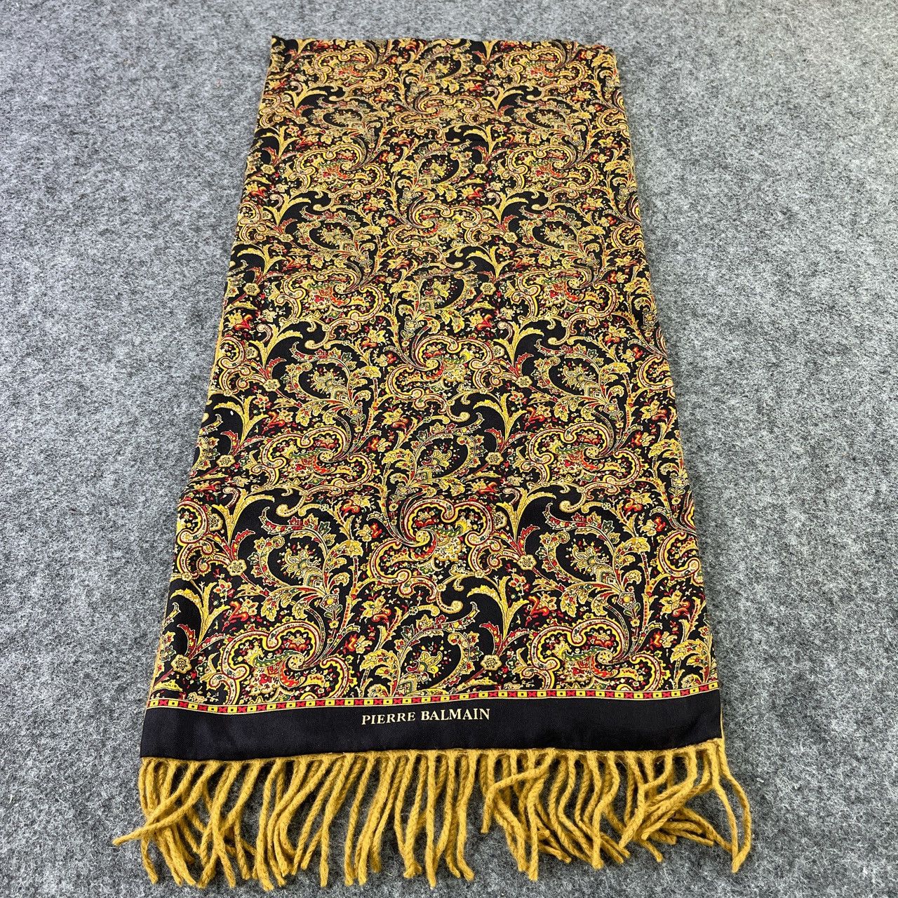 Pierre Balmain Pierre Balmain Silk Paisley Scarf / Muffler - T090 Size ONE SIZE - 1 Thumbnail