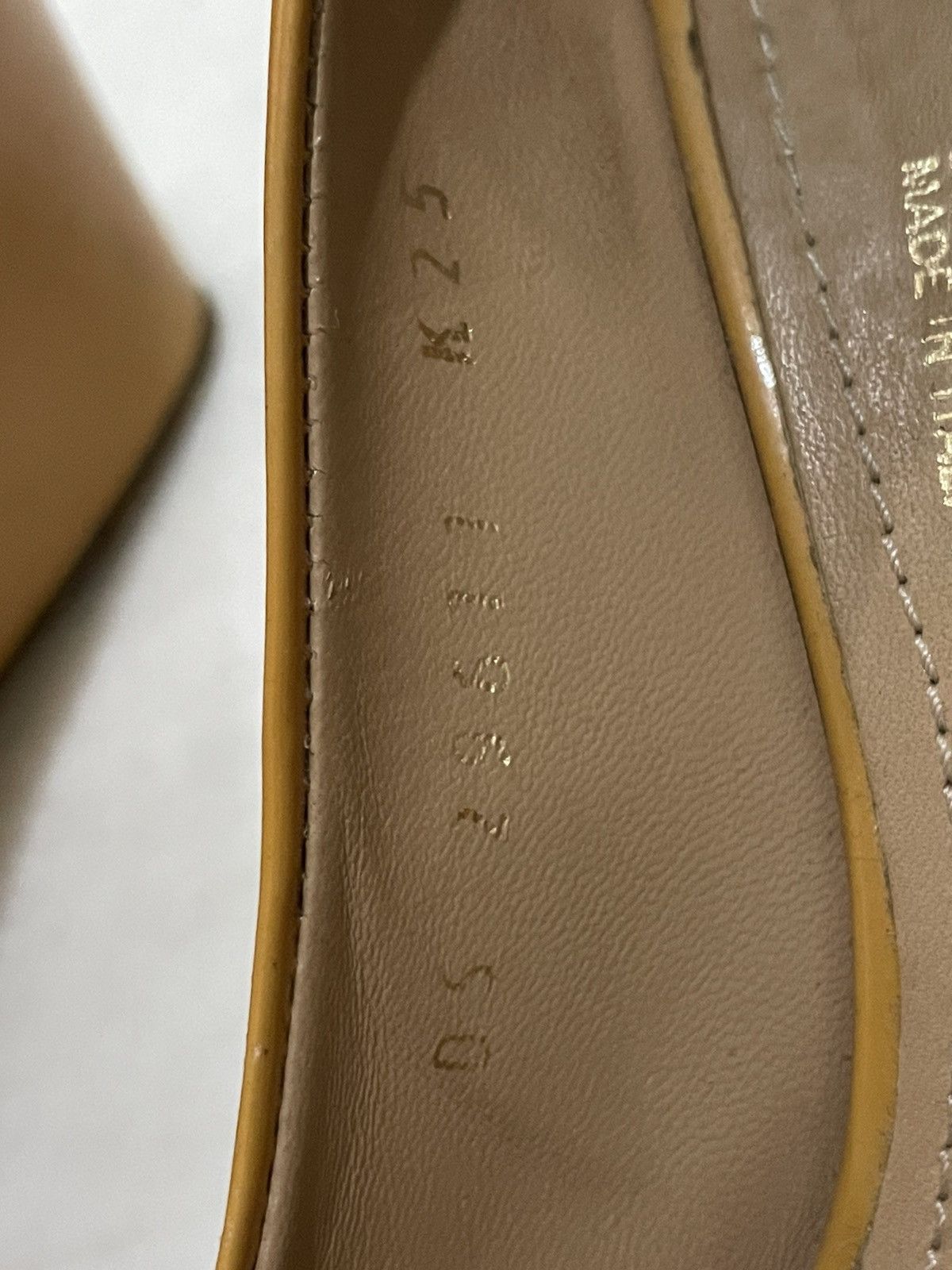 Salvatore Ferragamo Ferragamo Patent Leather Platform Size US 8 / IT 38 - 6 Thumbnail