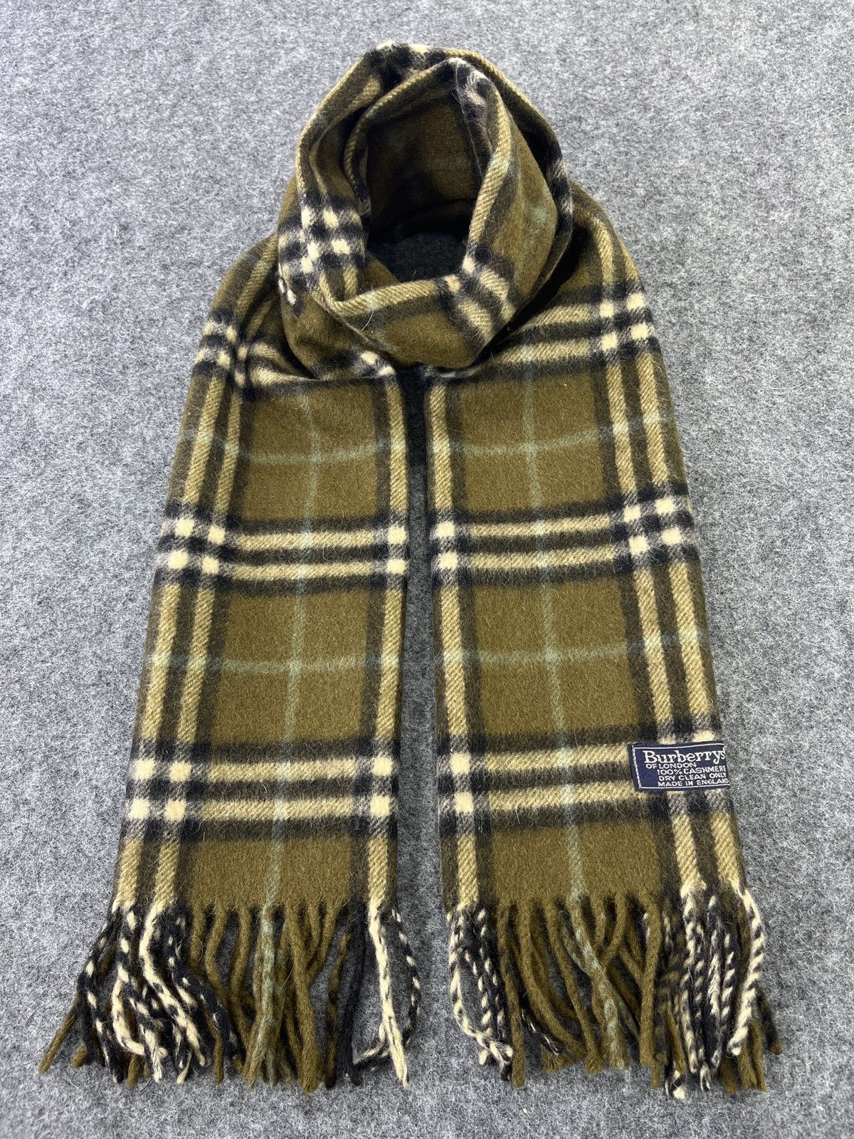 Burberry Burberry Scarf Cashmere / Muffler / Neckwear - T022 Size ONE SIZE - 4 Thumbnail