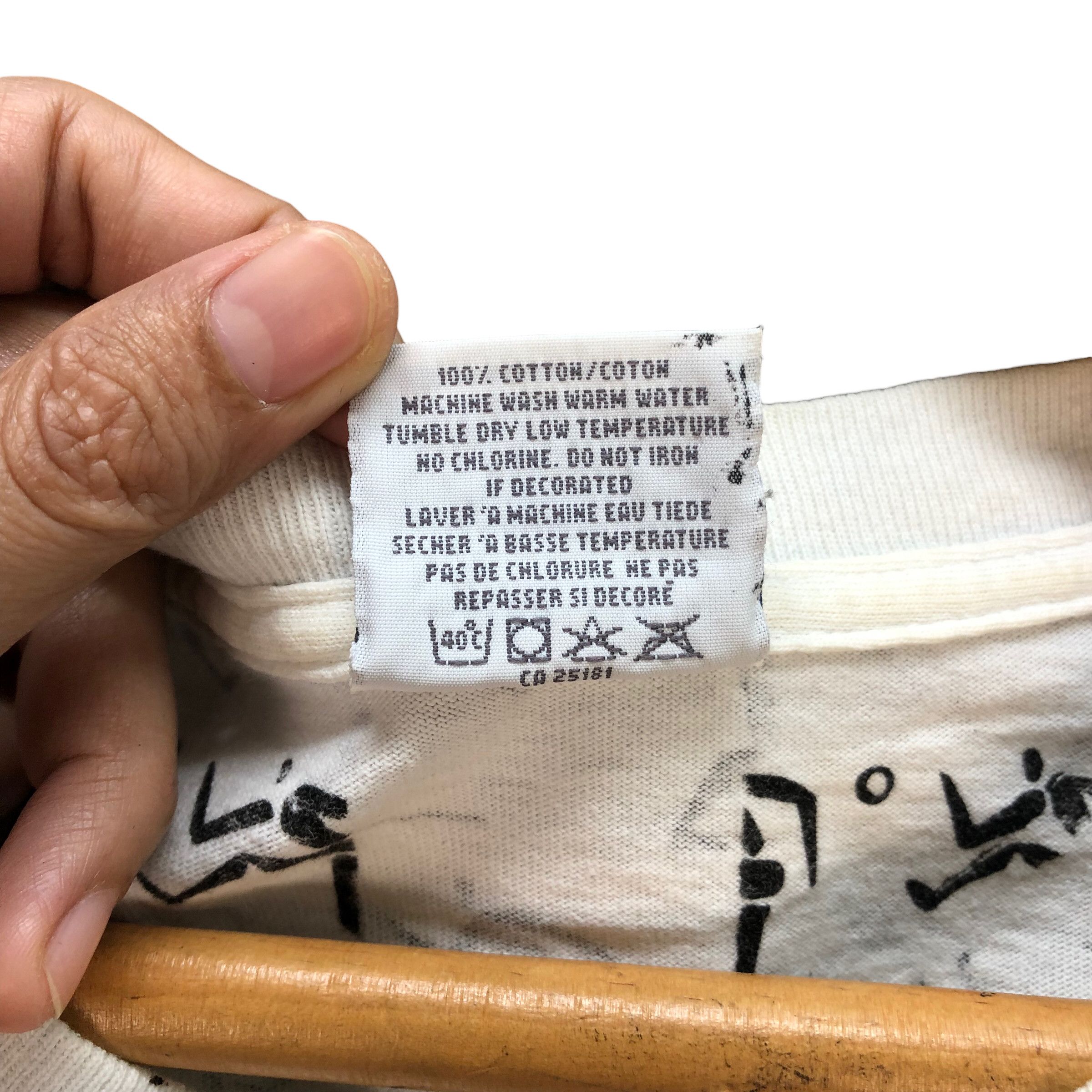 Gildan MILK ENERGY FULLPRINT TEE #7363-139 Size US M / EU 48-50 / 2 - 9 Thumbnail