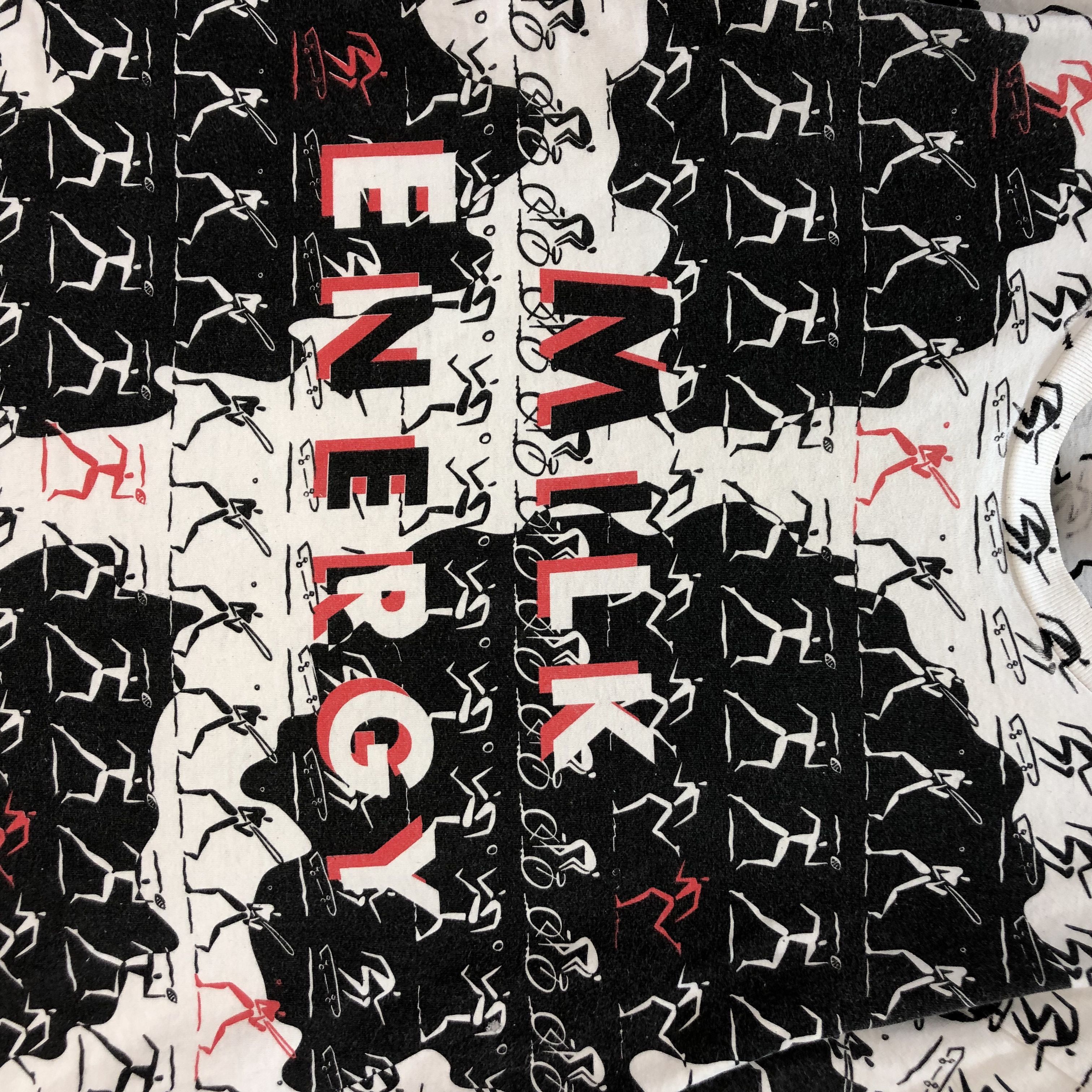 Gildan MILK ENERGY FULLPRINT TEE #7363-139 Size US M / EU 48-50 / 2 - 3 Thumbnail