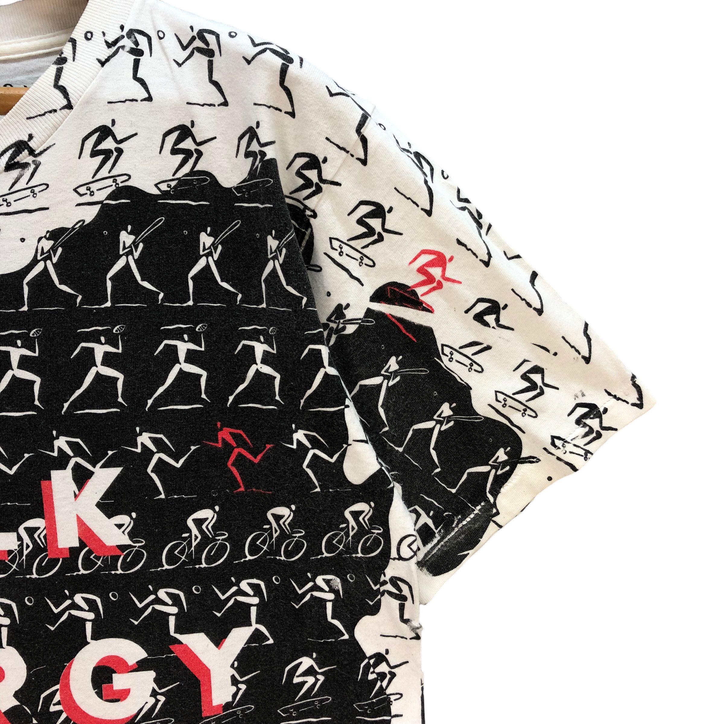 Gildan MILK ENERGY FULLPRINT TEE #7363-139 Size US M / EU 48-50 / 2 - 7 Thumbnail