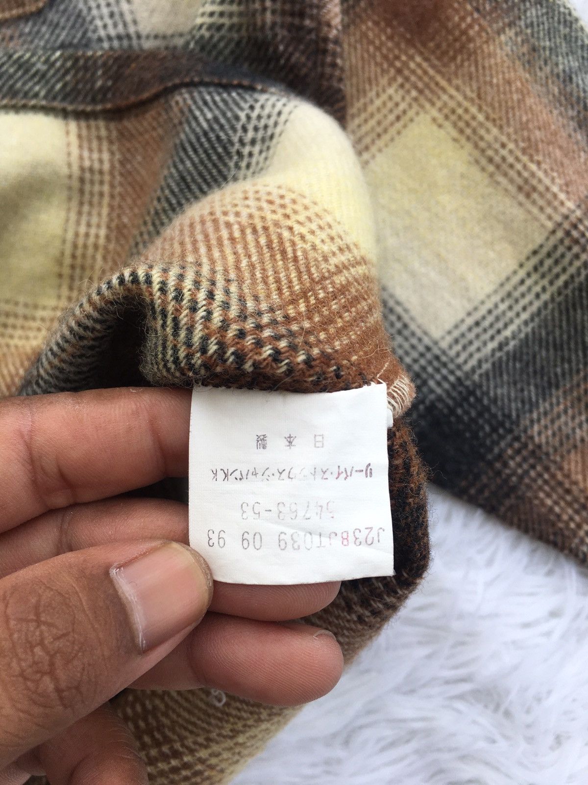 Levi's Vintage Levi’s Checkered Flannel Shirt Size US L / EU 52-54 / 3 - 8 Thumbnail
