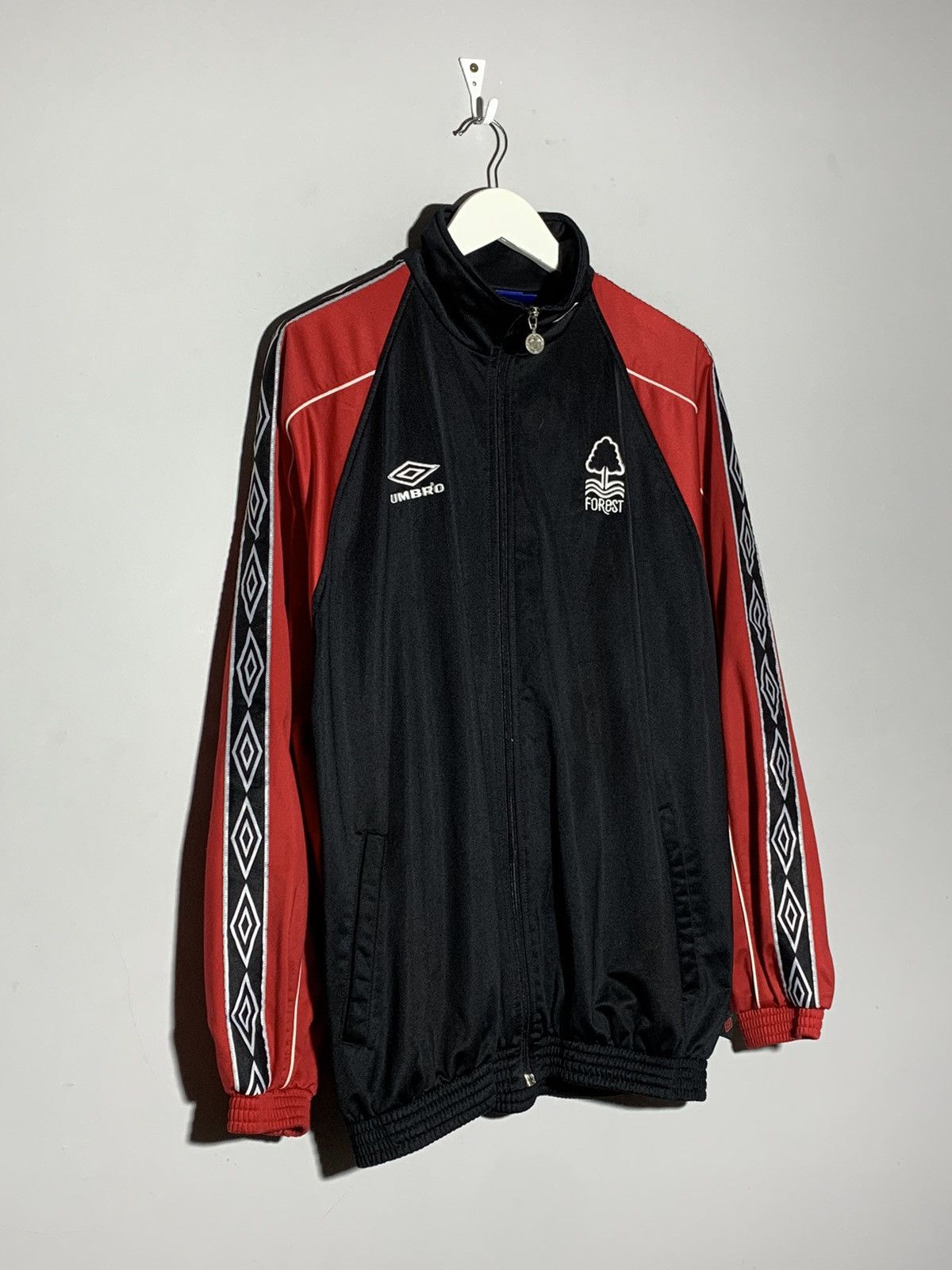 Umbro × Vintage Nottingham Forest Umbro Vintage Y2k Streetwear Track Top Size US XL / EU 56 / 4 - 2 Thumbnail