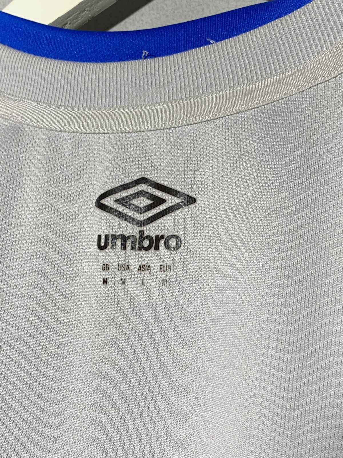 Umbro Everton 2017/18 Away Y2k Streetwear Football Shirt Size US M / EU 48-50 / 2 - 11 Thumbnail