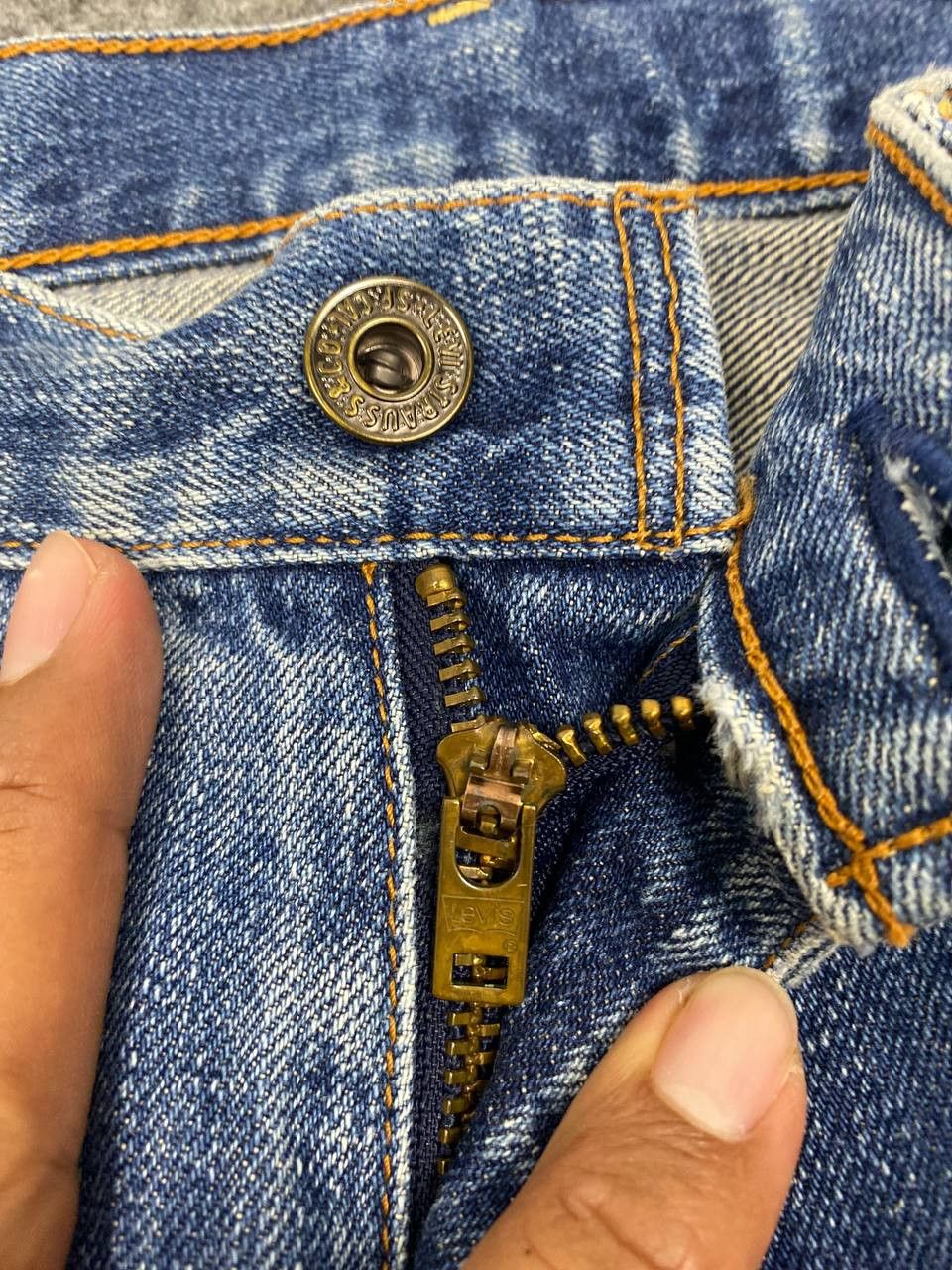 Levi's vintage levis 503 straight cut distressed denim Size US 32 / EU 48 - 12 Thumbnail