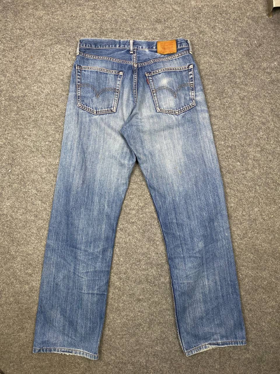vintage levis 503 straight cut distressed denim