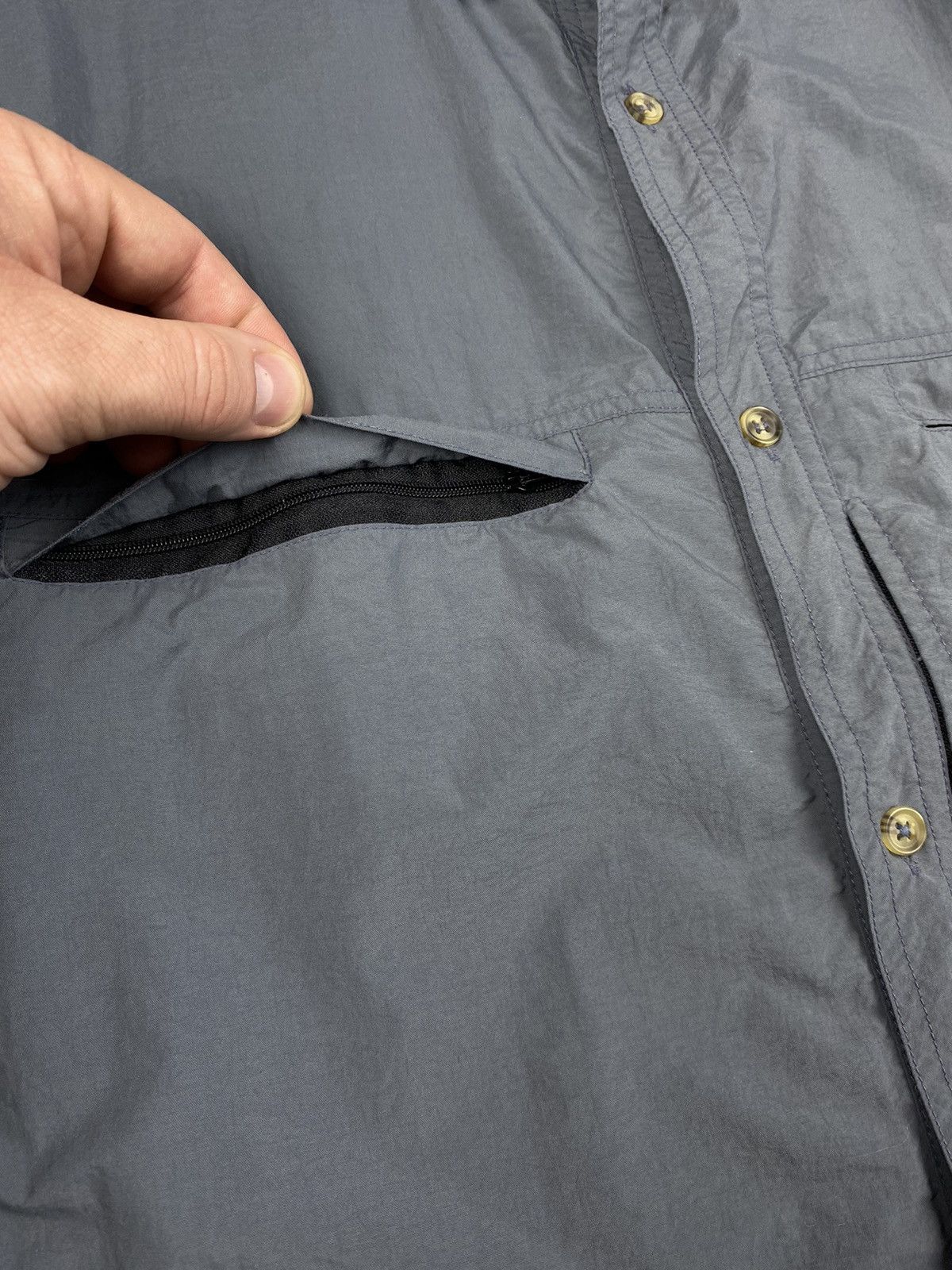 Mountain Hardwear Mountain Hardwear Outdoor Butto Up Shirt Size XL Size US XL / EU 56 / 4 - 7 Thumbnail