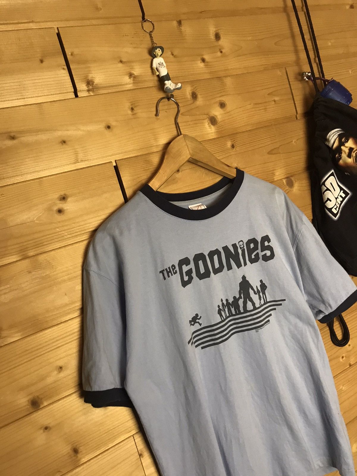 Vintage Vintage 2005 The Goonies t-shirt Size US L / EU 52-54 / 3 - 1 Thumbnail