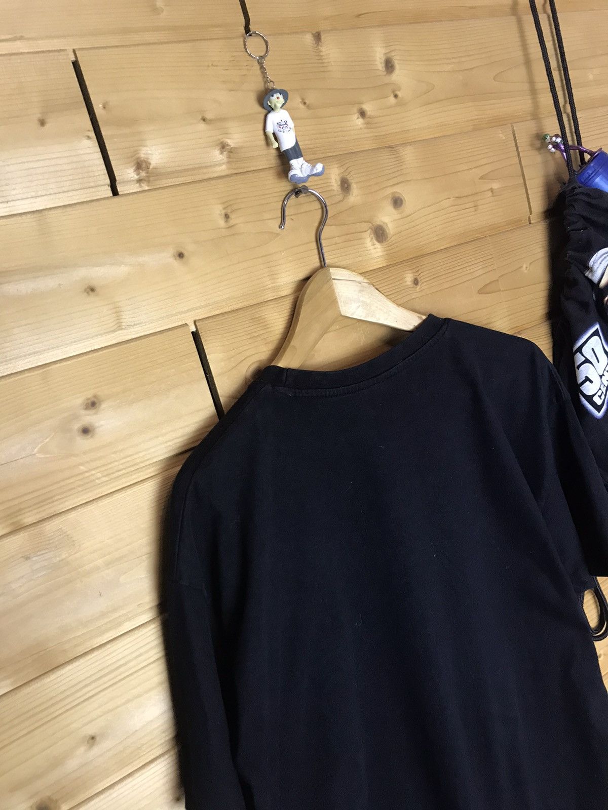 Vintage Vintage Bad Bones t-shirt Size US XL / EU 56 / 4 - 8 Thumbnail