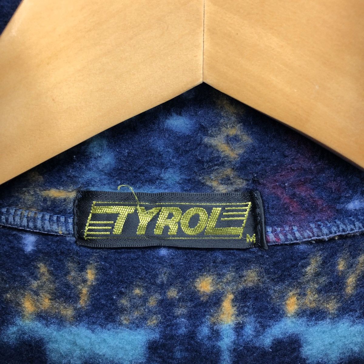 Other TYROL Fleece Colourful Flourish Design #1177-41 Size US M / EU 48-50 / 2 - 4 Thumbnail