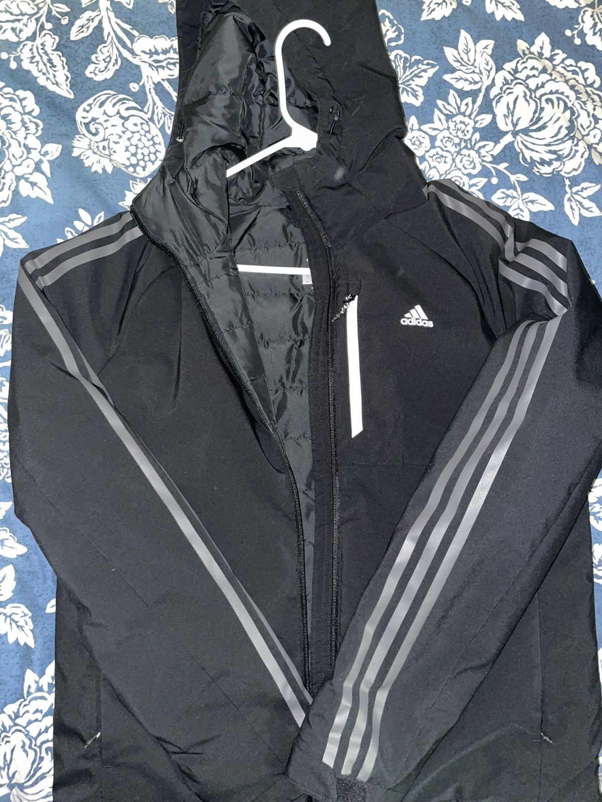 Adidas Adidas Down Jacket Sz M Size US M / EU 48-50 / 2 - 2 Thumbnail
