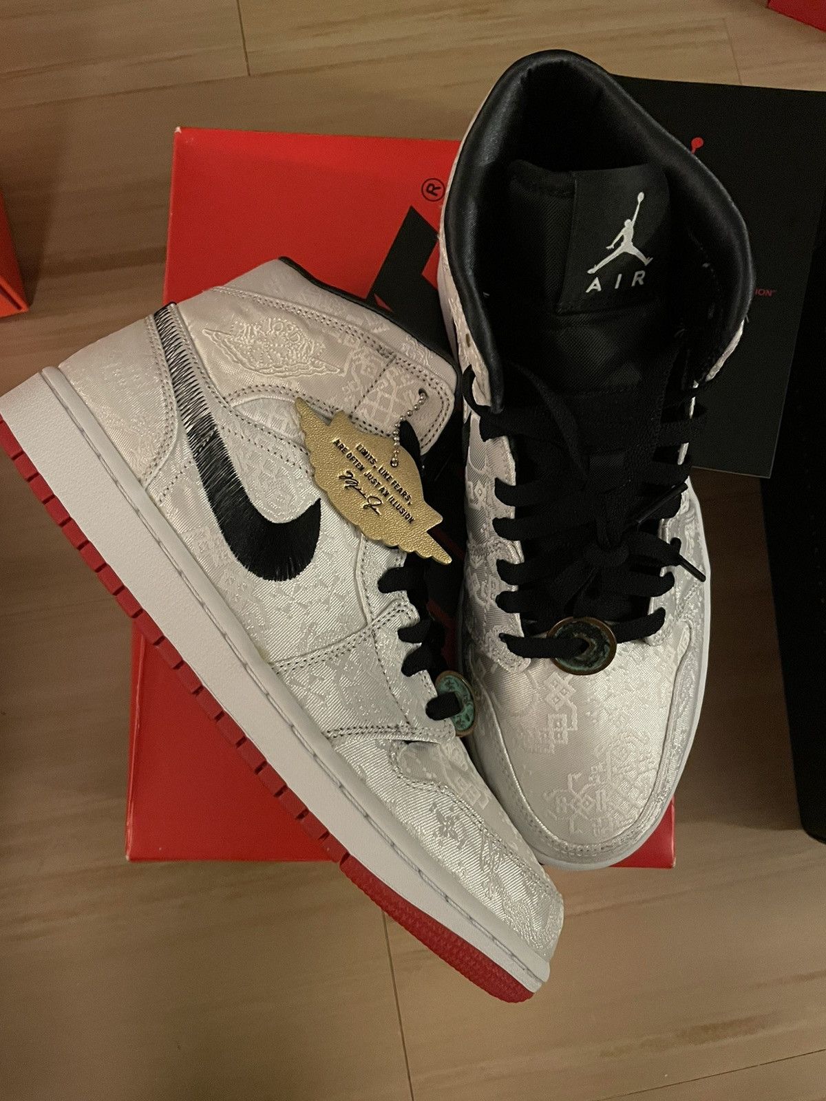 Jordan 1 Mid Se Fearless Edison Chen Clot | Grailed