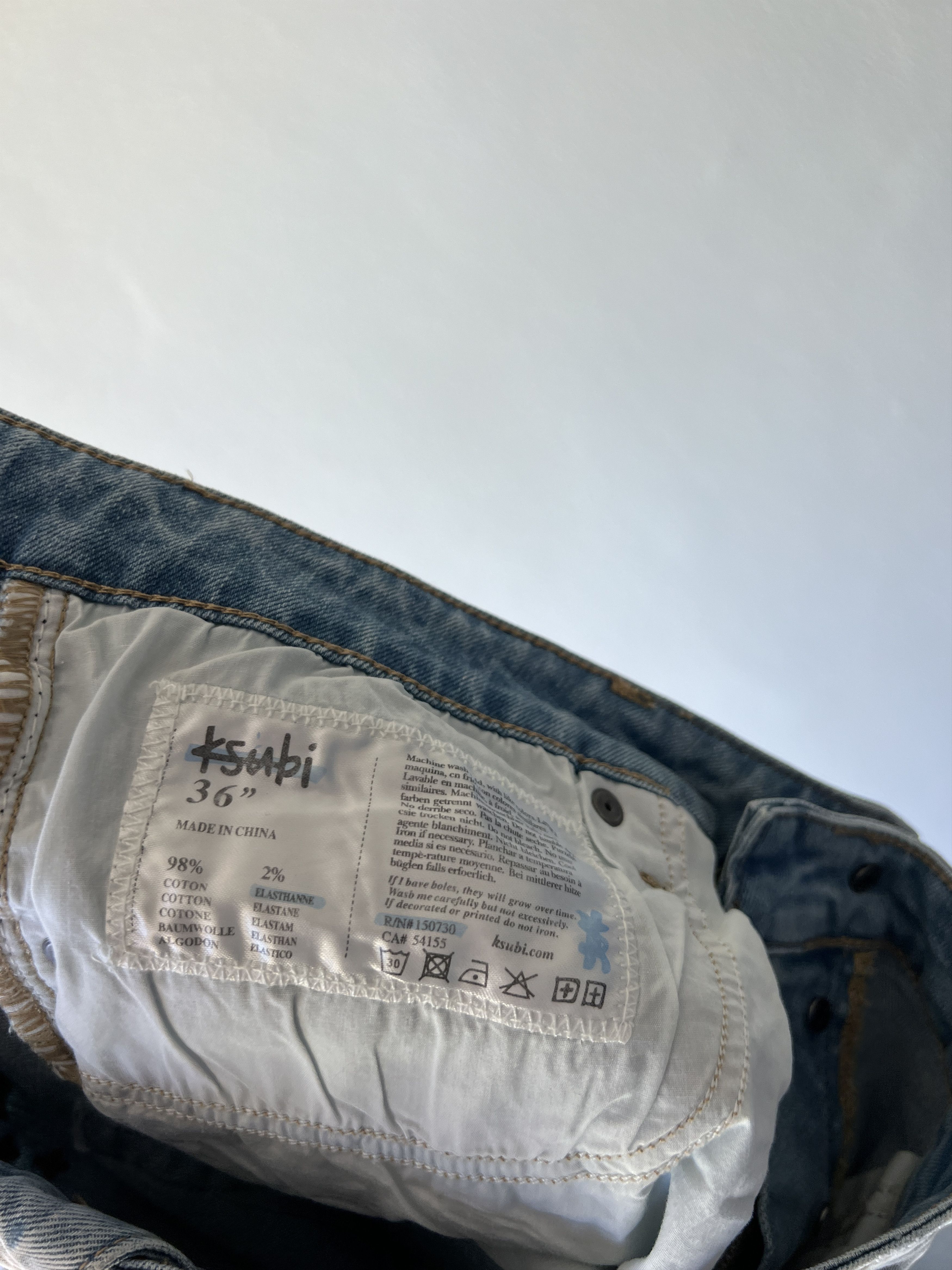 Ksubi denim jean chitch 36 slim light blue red lion print trashed Size US 36 / EU 52 - 8 Thumbnail