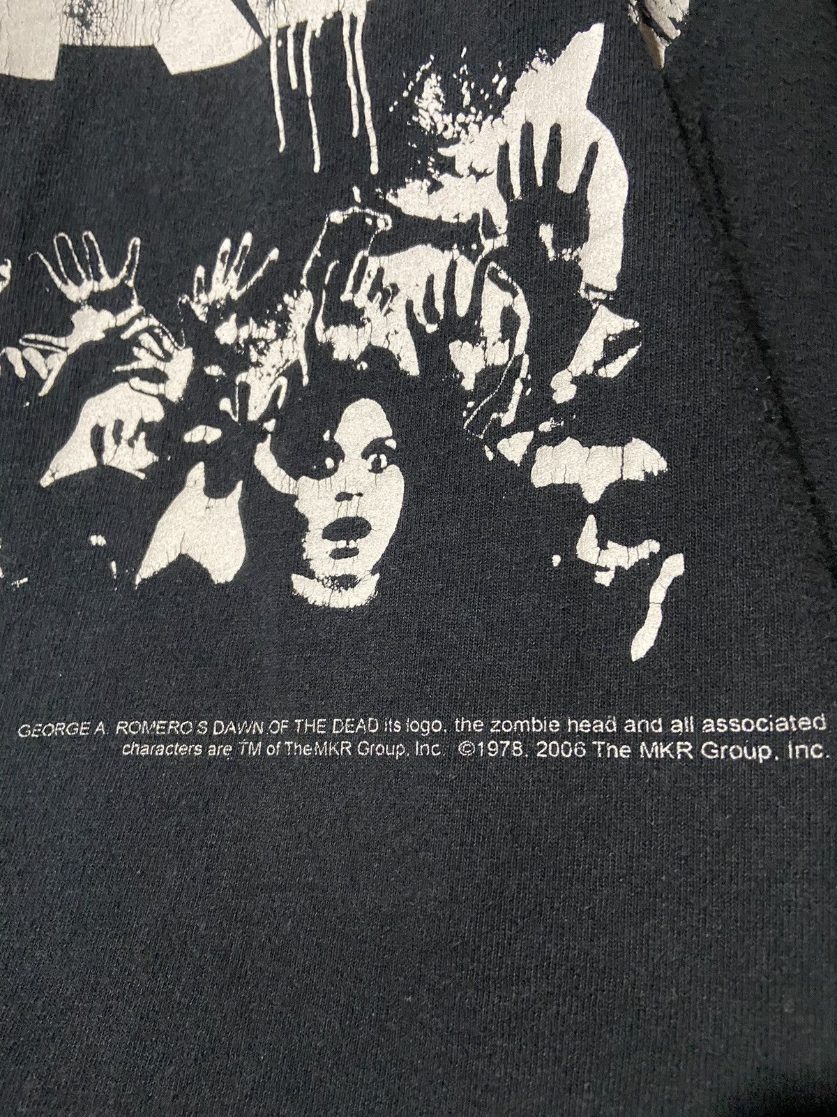 Vintage Vintage movie dawn of the dead black t shirt size xl Size US XL / EU 56 / 4 - 5 Thumbnail