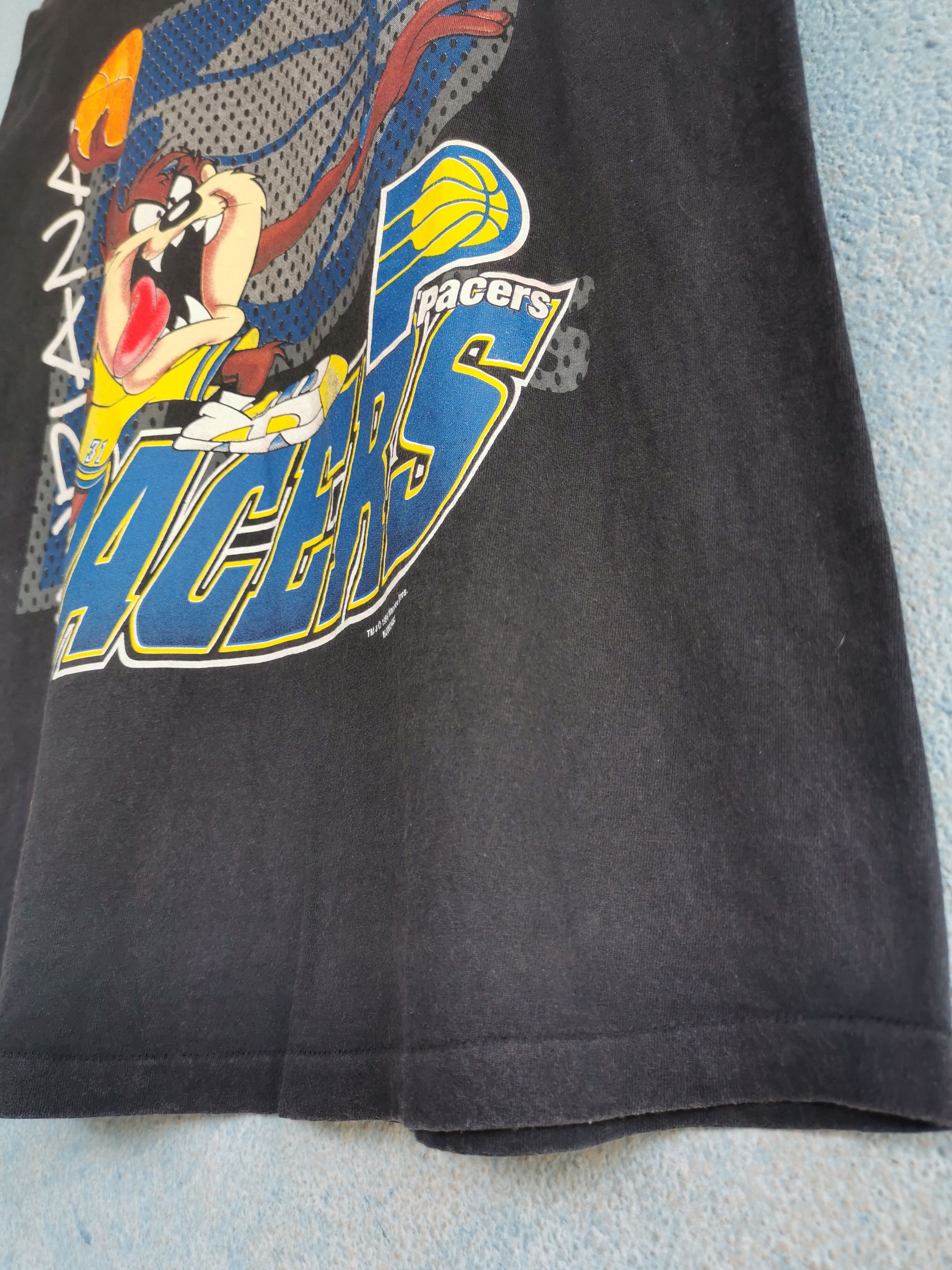 Cartoon Network × NBA × Vintage Vintage 90's Tazmania NBA Indiana Pacers Size US L / EU 52-54 / 3 - 6 Thumbnail