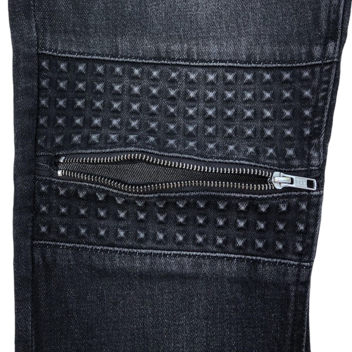 Guess Guess Lost Angeles Slim Tapered Stretch Skinny Pants Size US 33 - 7 Thumbnail