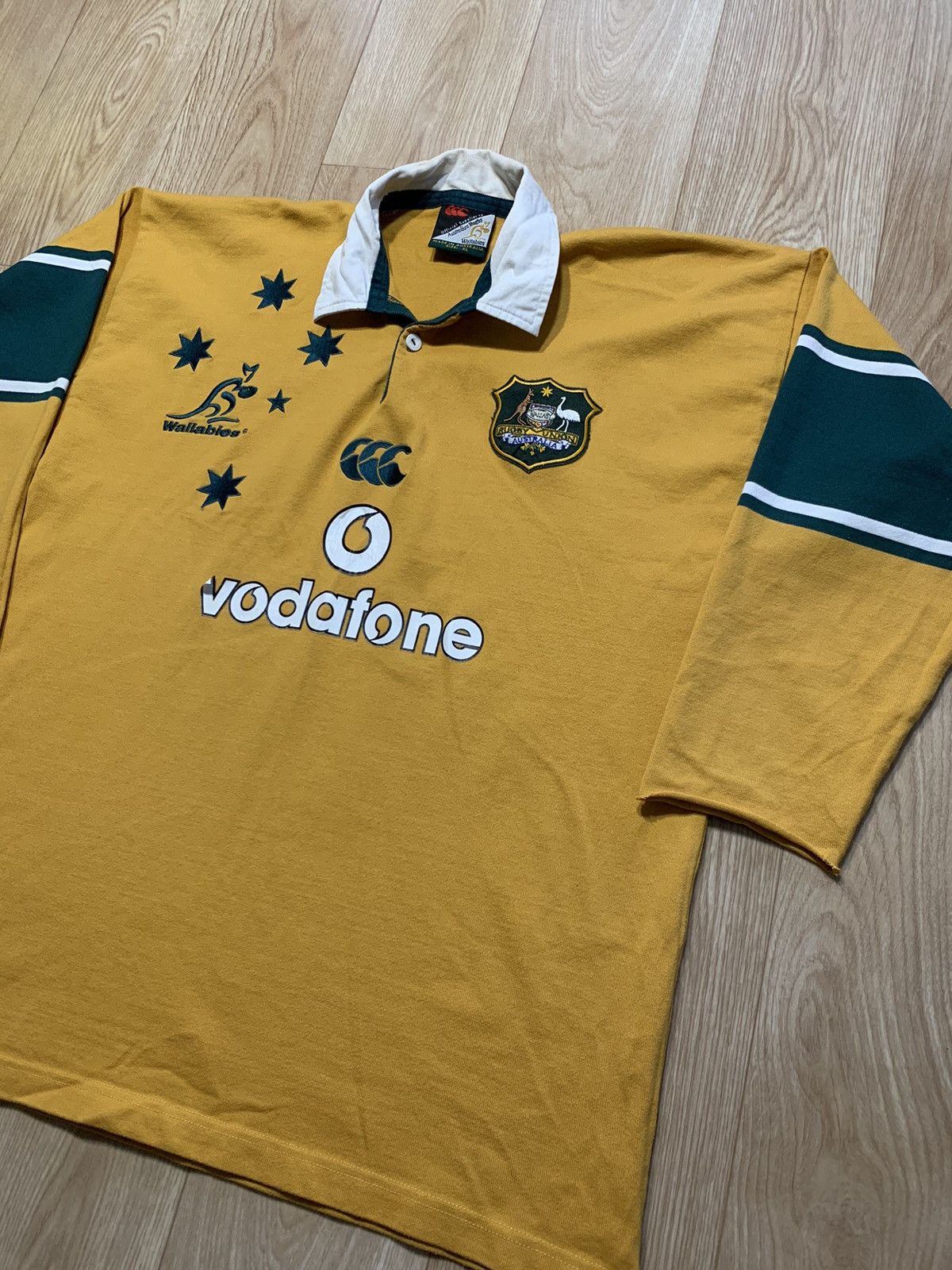 Canterbury of New Zealand Vintage Canterbury Wallabies Vodafone Australia Rugby Size US XL / EU 56 / 4 - 2 Thumbnail