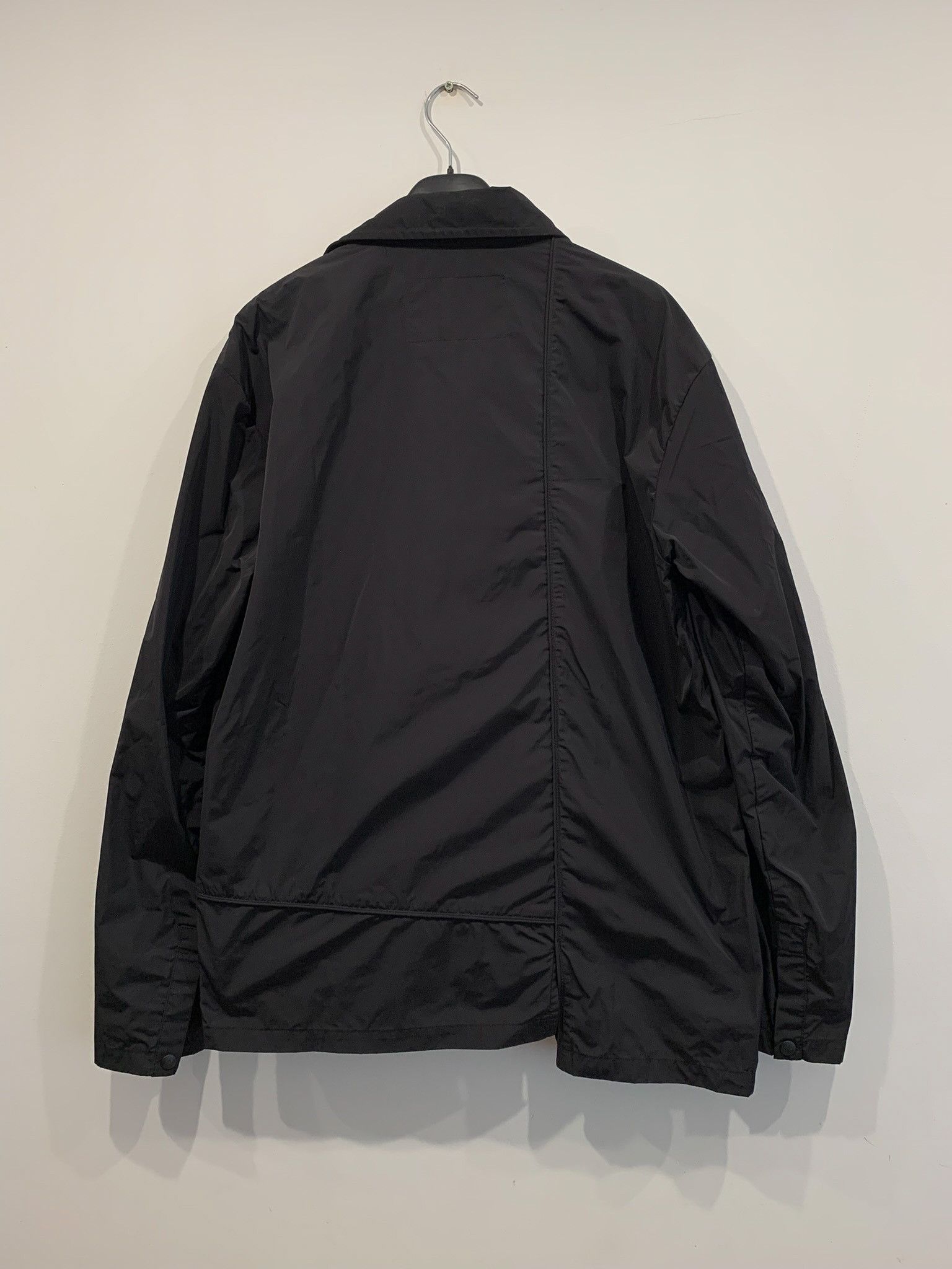 A-COLD-WALL* A-COLD-WALL* SS19 QUARTER ZIP PIPING OVERSHIRT ASYMMETRIC Size US M / EU 48-50 / 2 - 3 Thumbnail