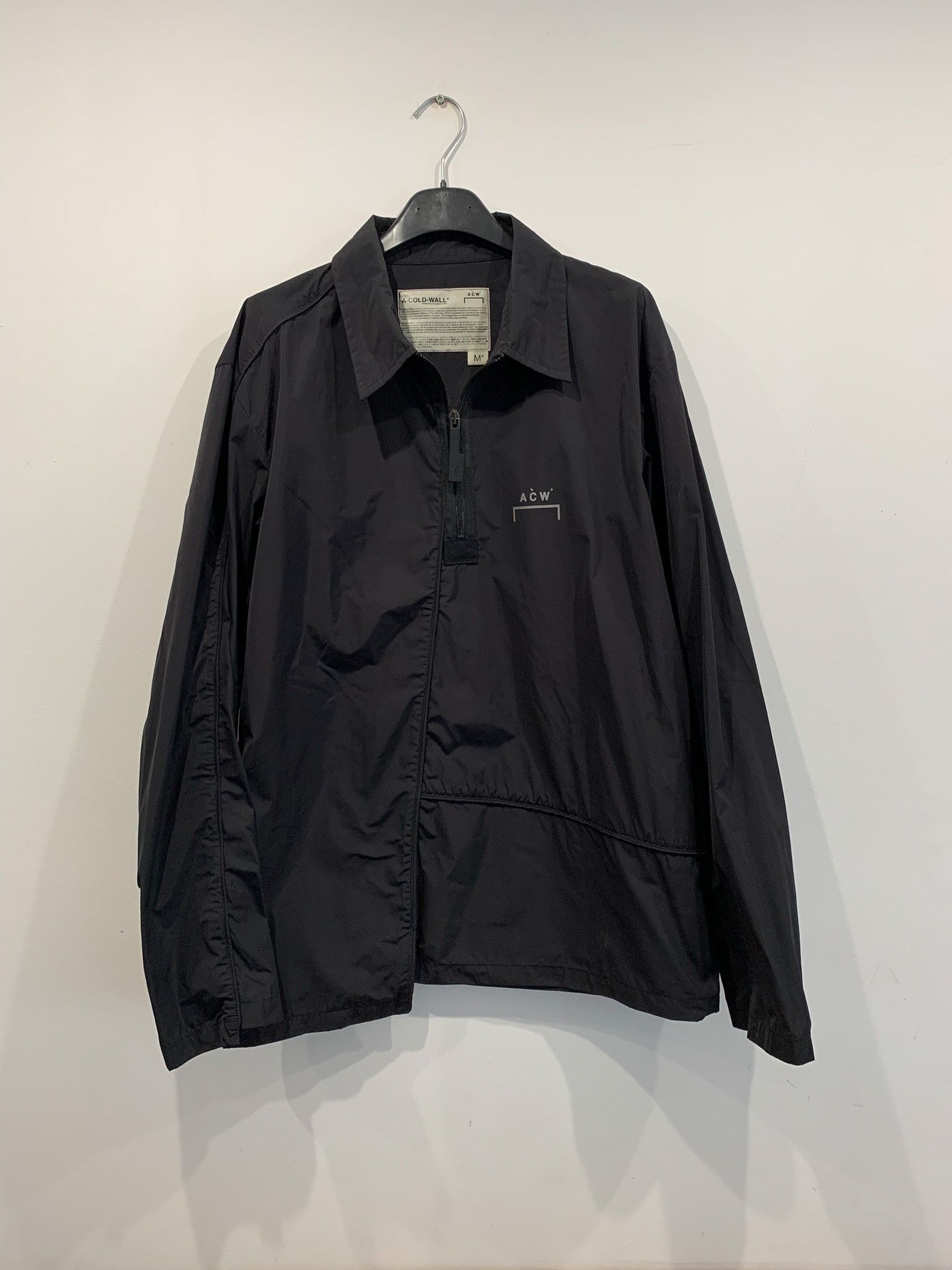 A-COLD-WALL* A-COLD-WALL* SS19 QUARTER ZIP PIPING OVERSHIRT ASYMMETRIC Size US M / EU 48-50 / 2 - 2 Thumbnail