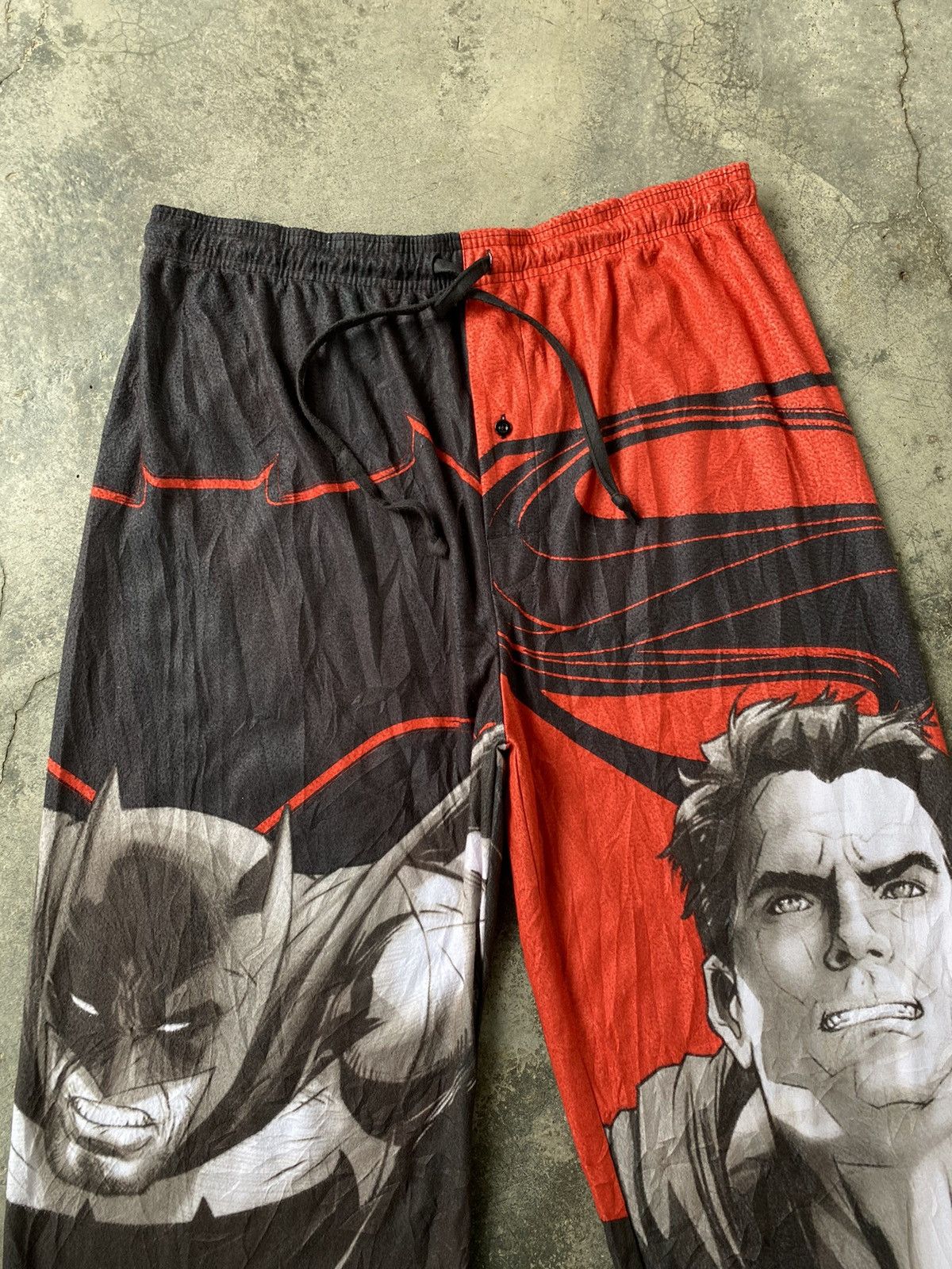 Vintage Vintage Batman V Superman Movie Over Print Pants Size US 35 - 3 Thumbnail