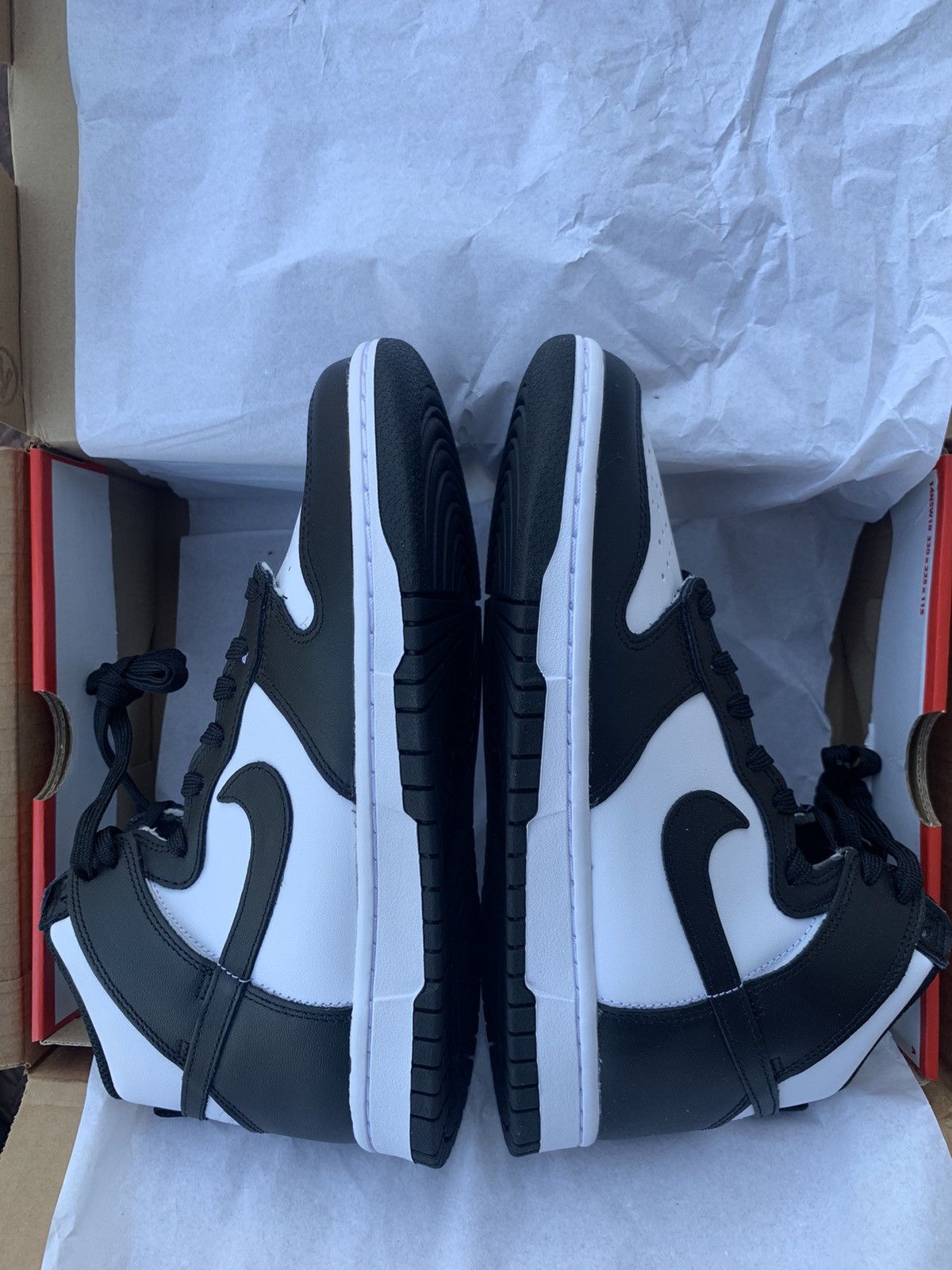 Nike Nike Dunk High Panda Size US 7.5 / EU 40-41 - 4 Thumbnail