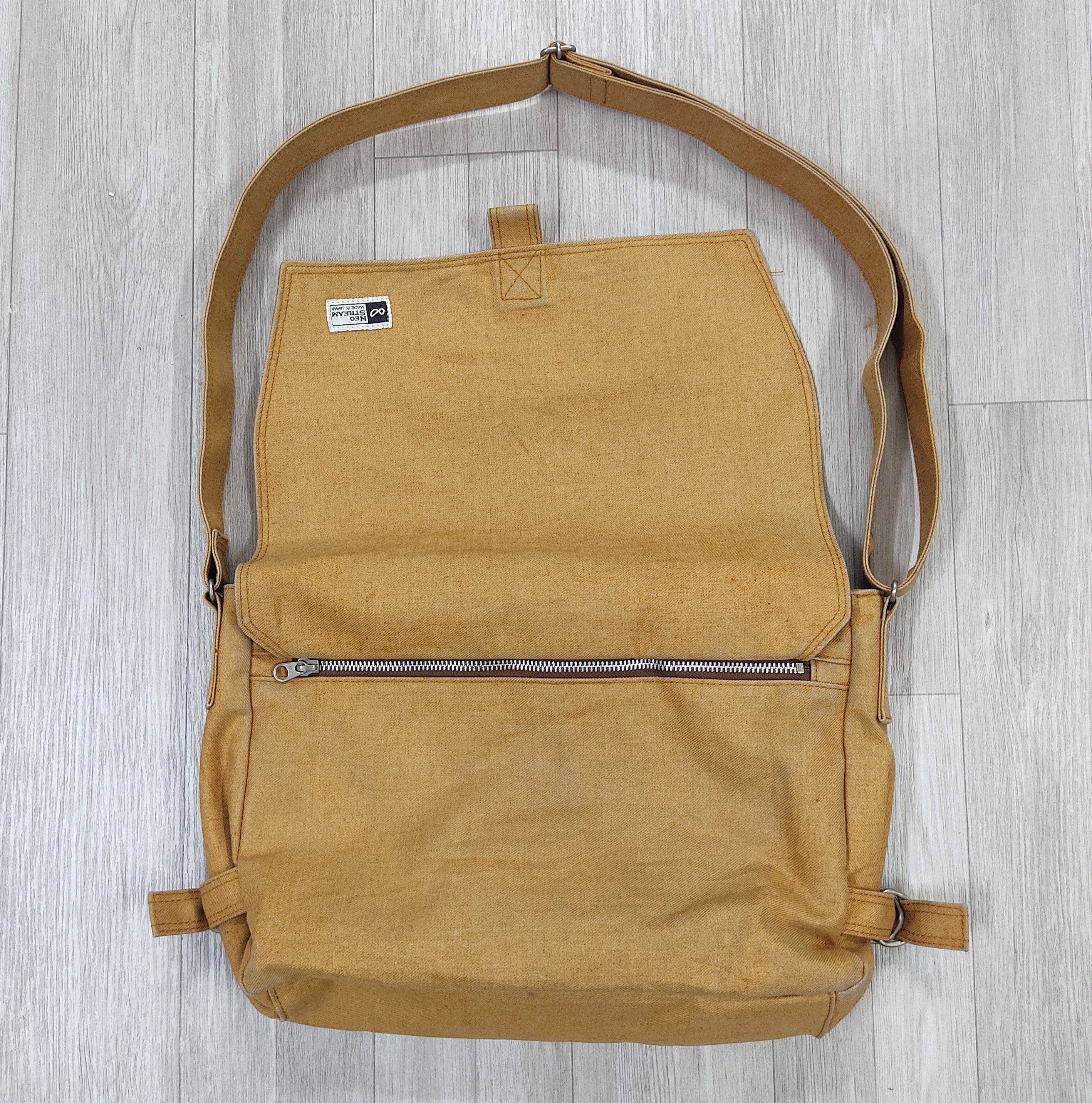 20471120 NEO STREAM Canvas Classic Messenger Bag Size ONE SIZE - 13 Thumbnail