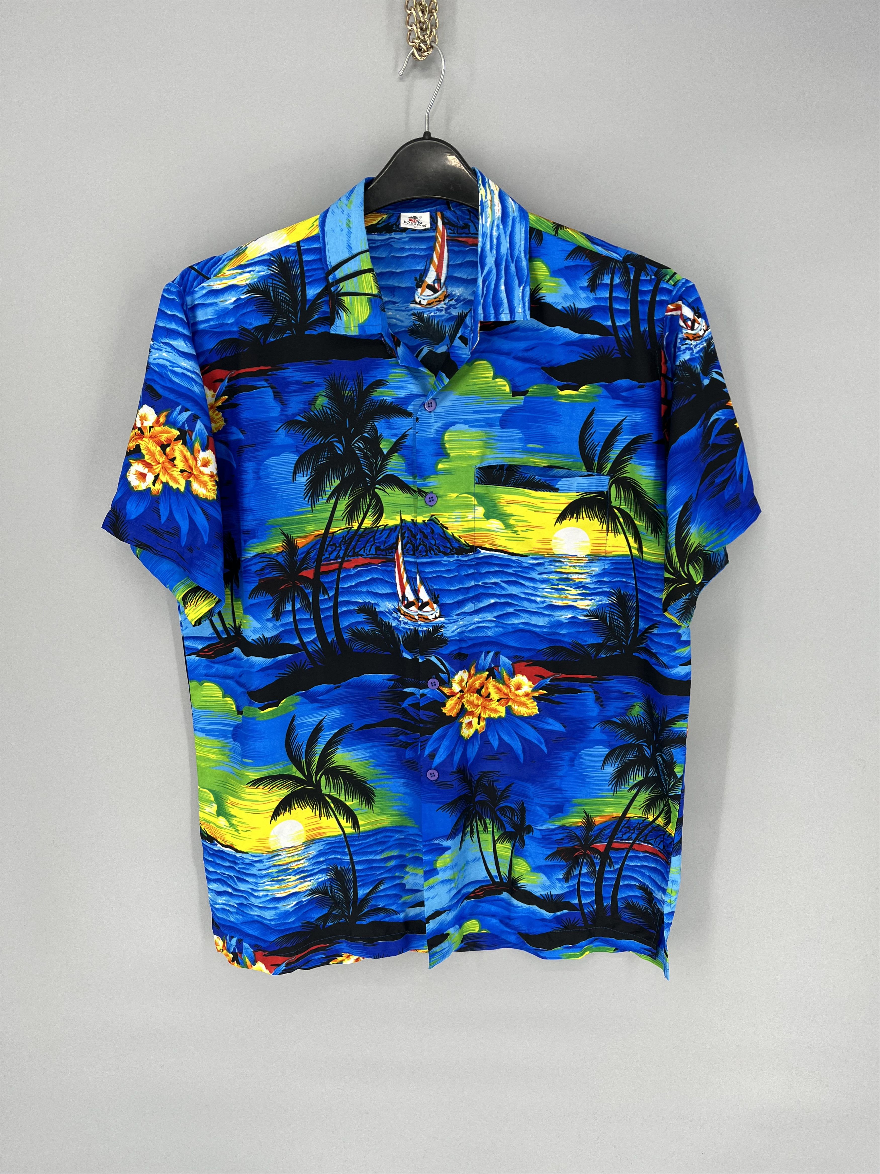 Vintage Vintage Art Streetwear Hawaiian Travis Scott style Size US XL / EU 56 / 4 - 1 Thumbnail