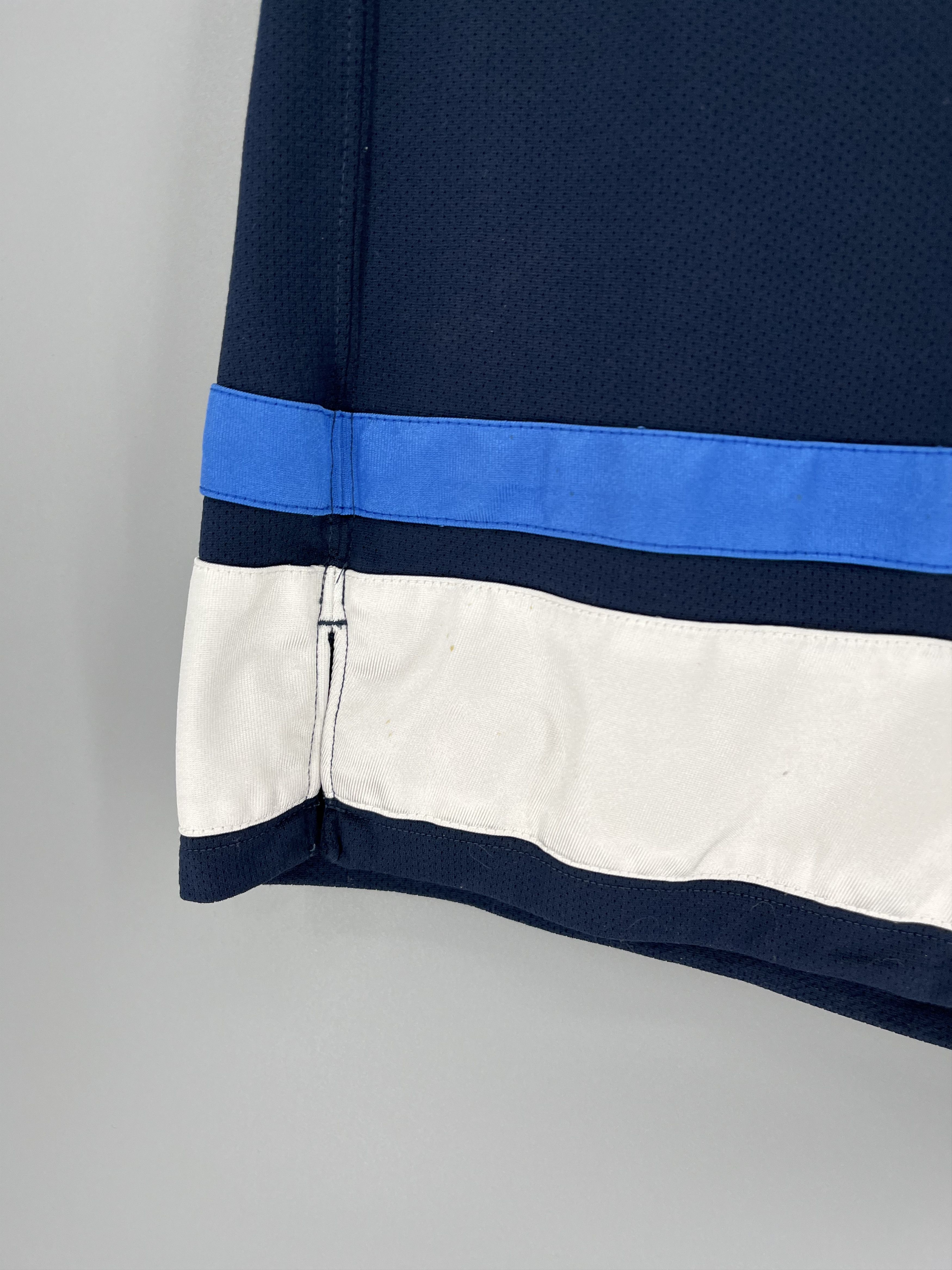 NBA Vintage Shorts Nike NBA 90s swoosh logo shorts streetwear Size US 34 / EU 50 - 11 Thumbnail