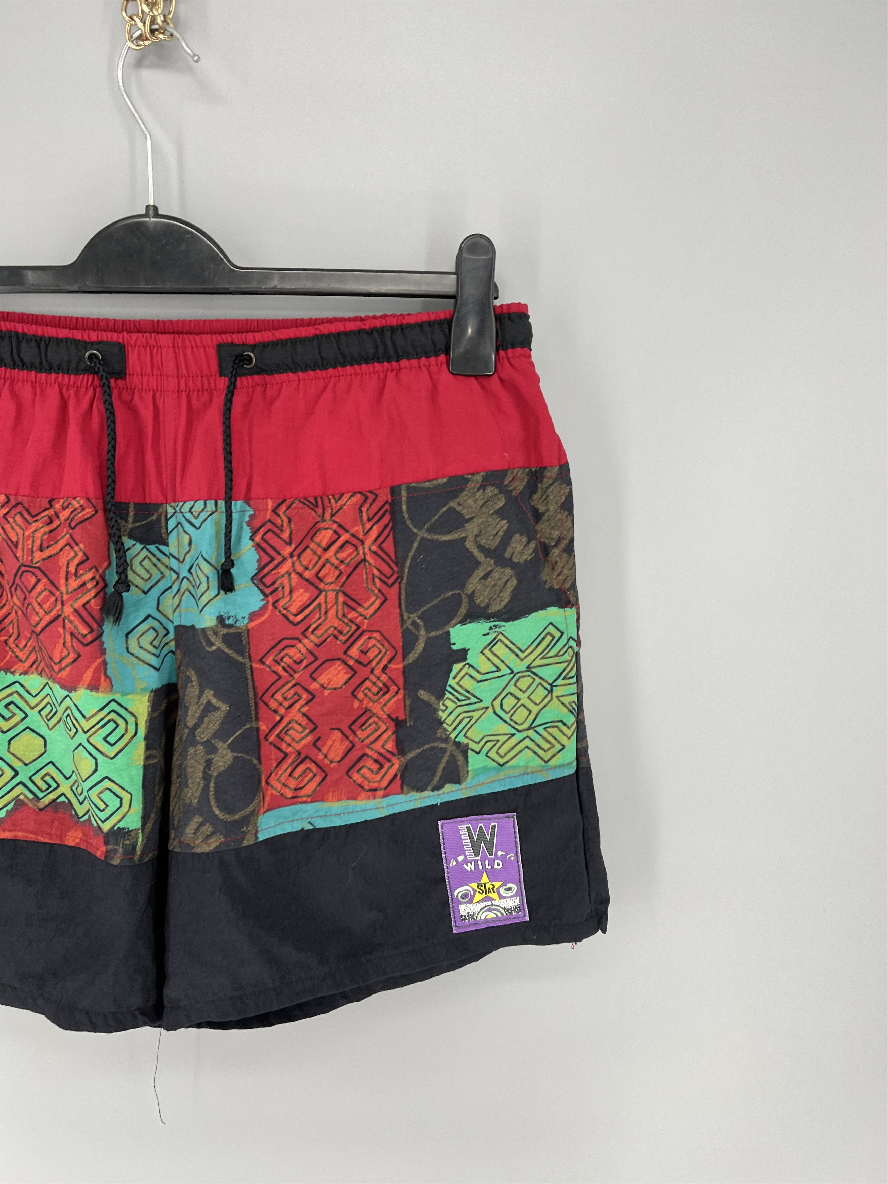 Vintage Vintage Y2K Art Streetwear Hawaiian Shorts Fashion Grailed Size US 32 / EU 48 - 3 Thumbnail
