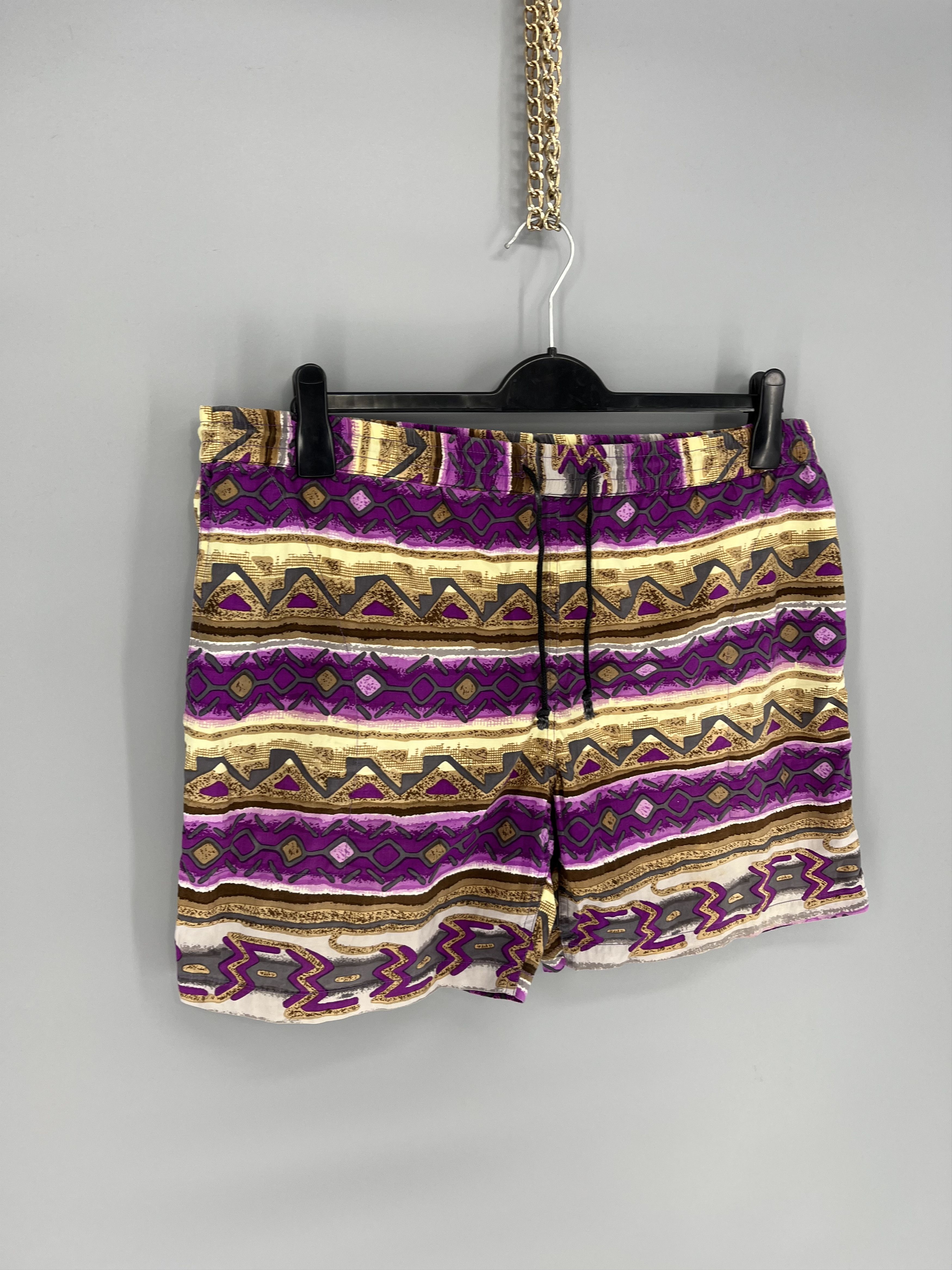 Vintage Vintage Y2K Art Streetwear Hawaiian Shorts Fashion Grailed Size US 32 / EU 48 - 2 Thumbnail