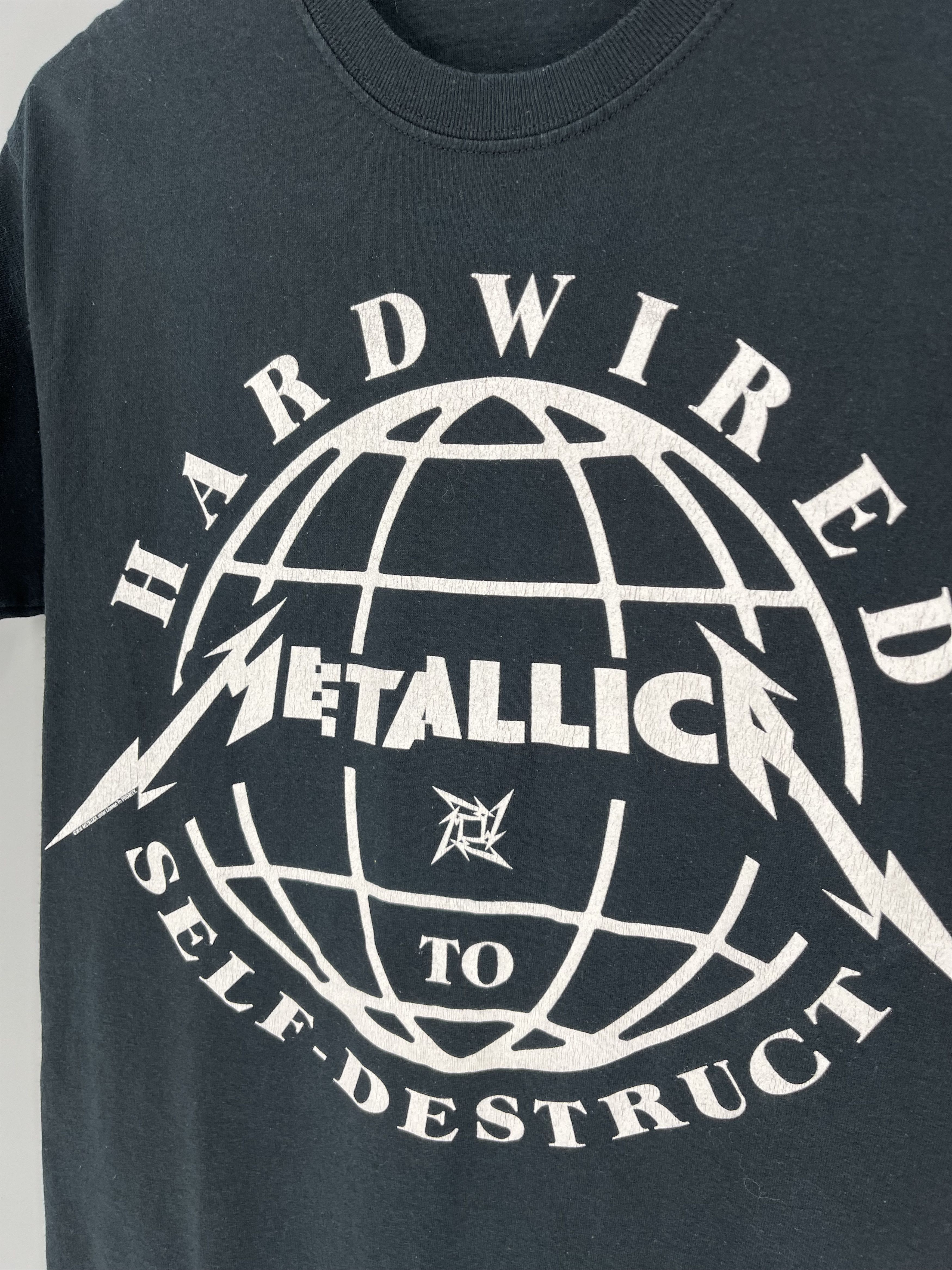 Band Tees Vintage Metallica 2016 Hardwired To Self Destruct Band Tee Size US M / EU 48-50 / 2 - 6 Thumbnail