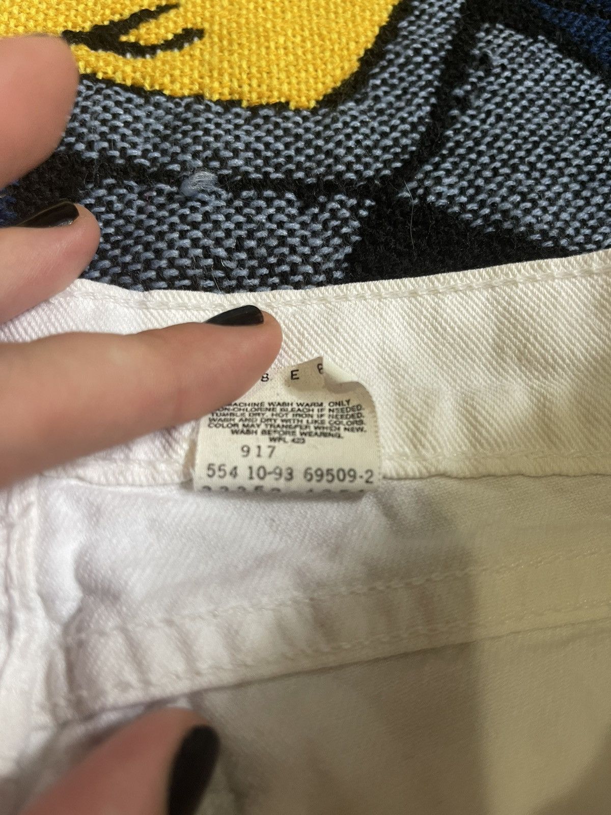 Levi's Vintage 90’s Levi’s White Jean Shorts Size US 26 / EU 42 - 2 Thumbnail