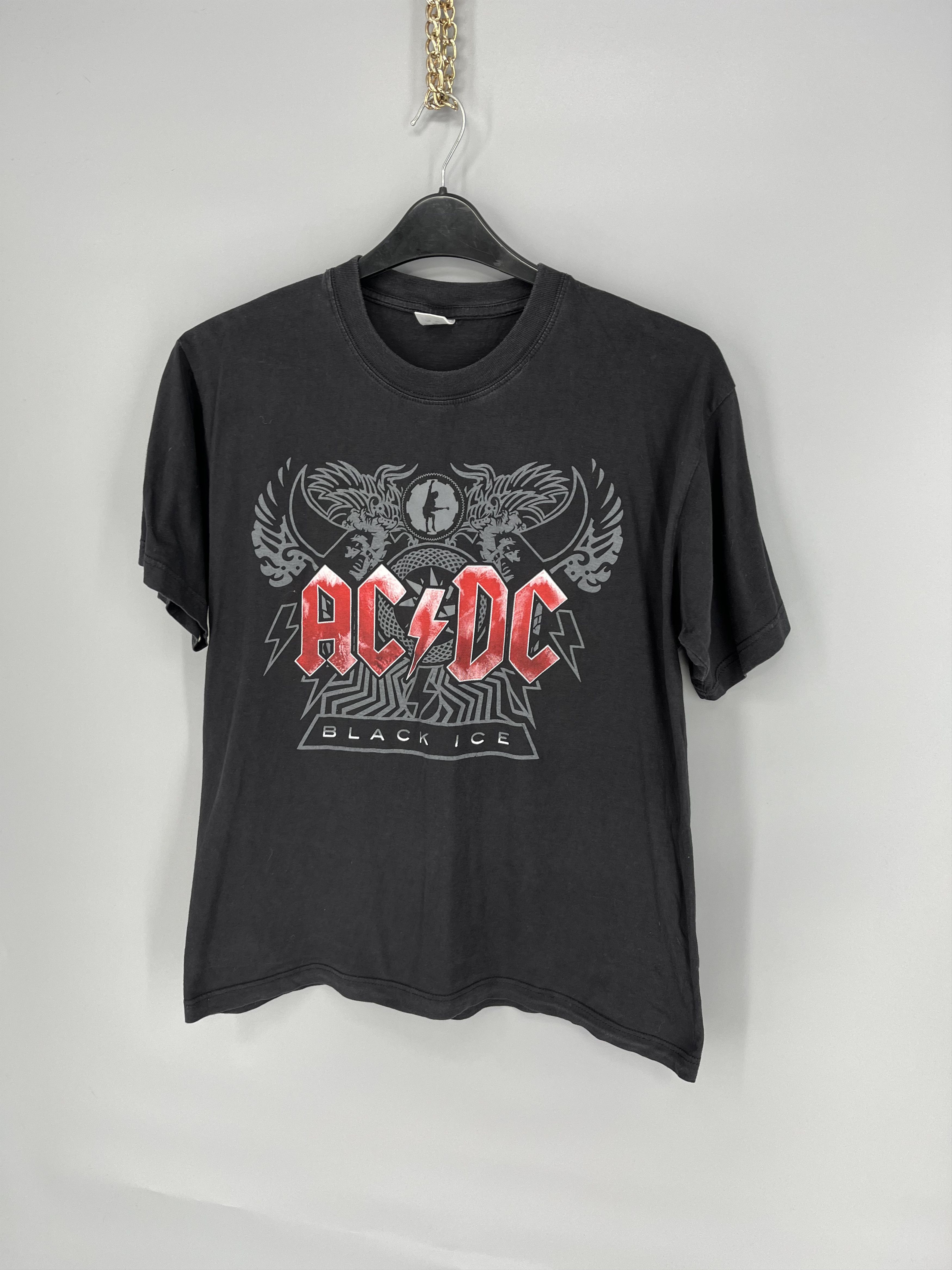 AC/DC Vintage Y2K Art AC DC tee Streetwear Size M Size US M / EU 48-50 / 2 - 3 Thumbnail