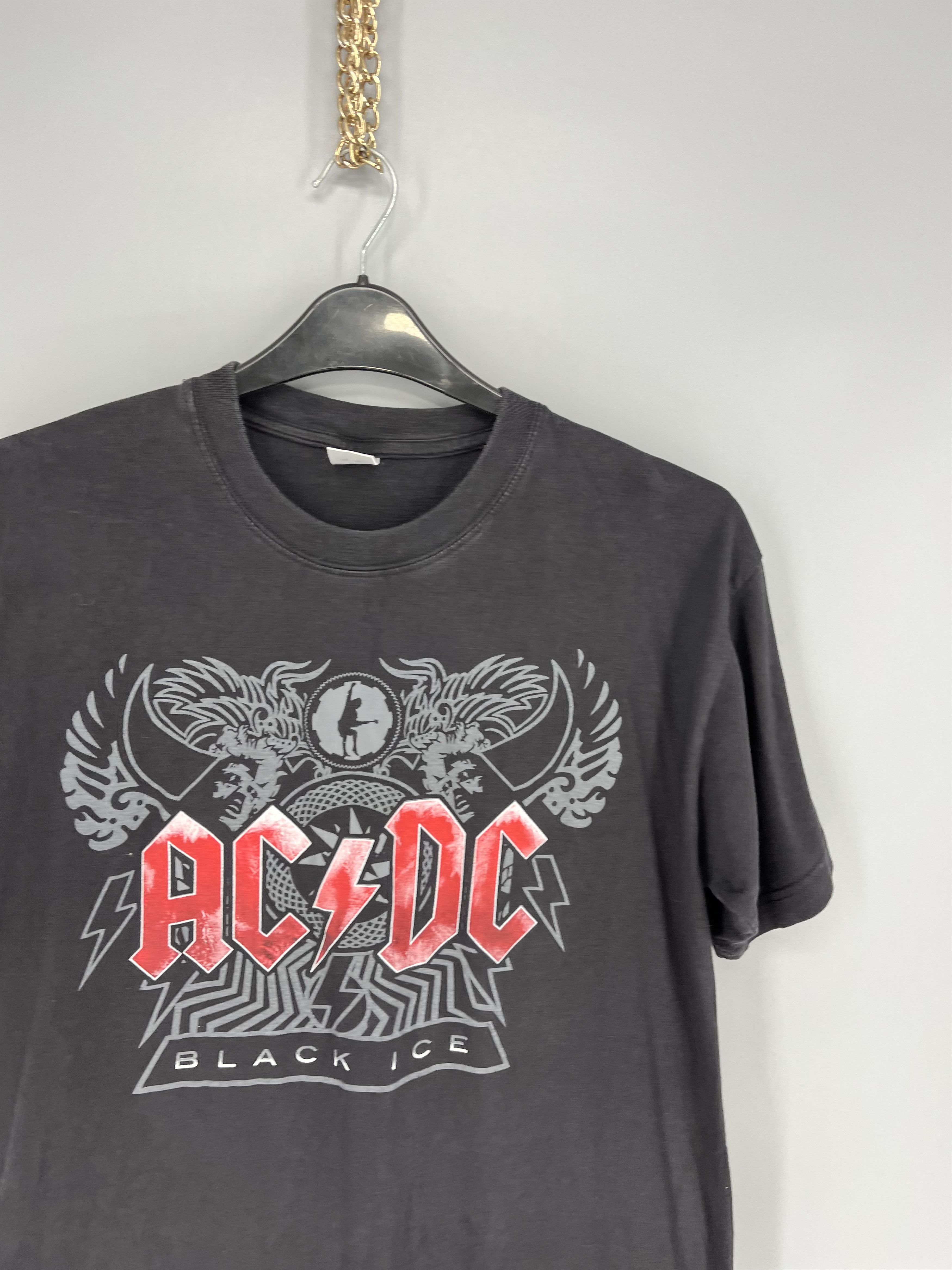 AC/DC Vintage Y2K Art AC DC tee Streetwear Size M Size US M / EU 48-50 / 2 - 5 Thumbnail