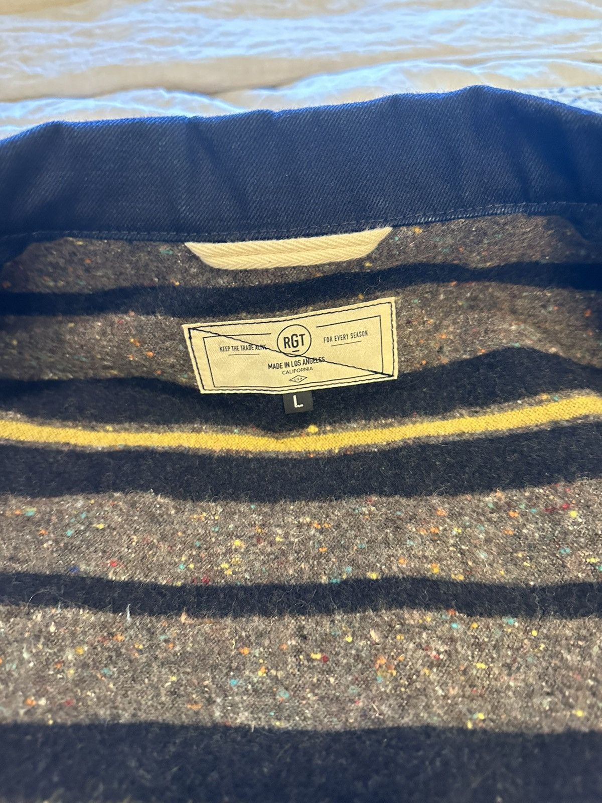Rogue Territory Type III Trucker Jacket // Double Indigo Slub Blanket Lined Size US L / EU 52-54 / 3 - 5 Thumbnail