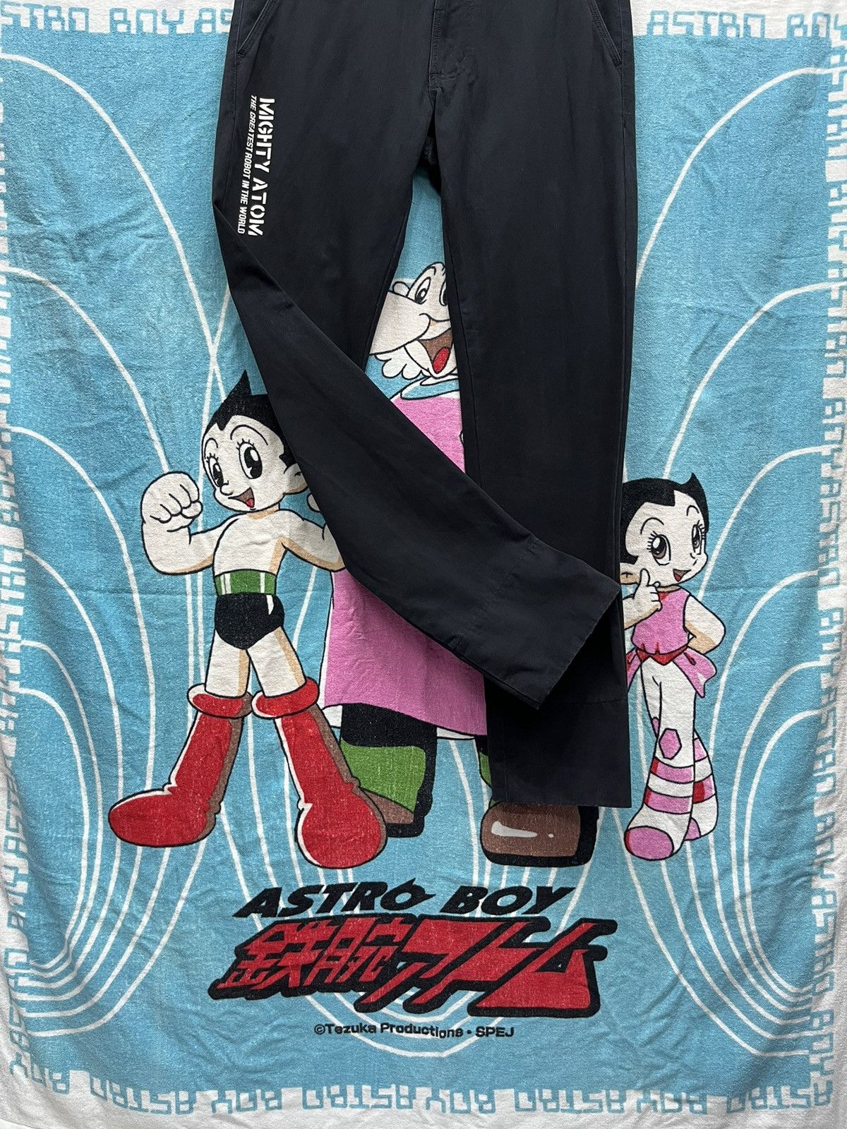Anime FYE🔥Vintage 90’s MIGHTY ATOM ASTRO BOY Black Slim Fit Pants Size US 31 - 2 Thumbnail