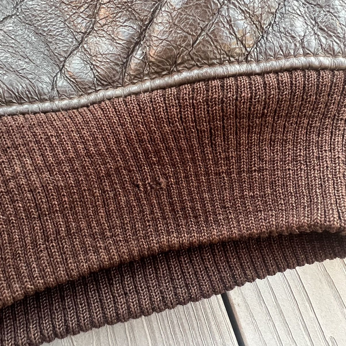 Vintage Vintage B-6 USAAF Military Shearling Sheepskin Flight Jacket Size US L / EU 52-54 / 3 - 8 Thumbnail
