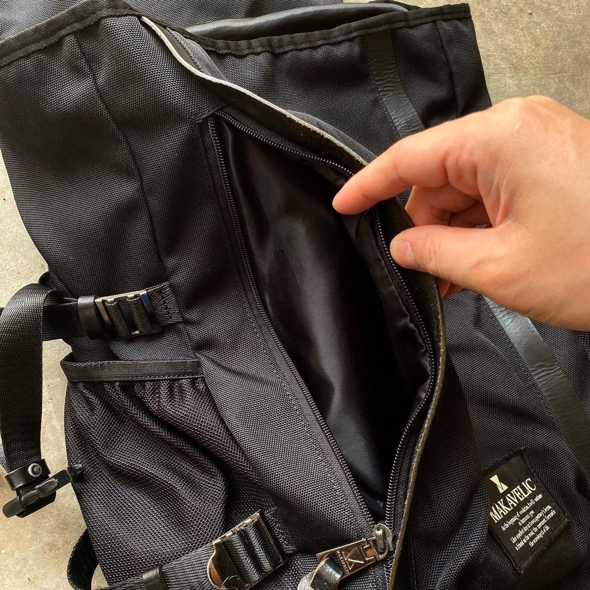 Makaveli MAKAVELIC Double Line Backpack – Urban Utility Design Size ONE SIZE - 4 Thumbnail