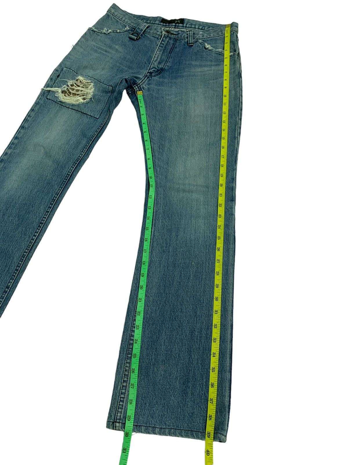 Roar Vintage Roar 2 Guns Distressed Flare Jeans Size US 29 - 17 Thumbnail
